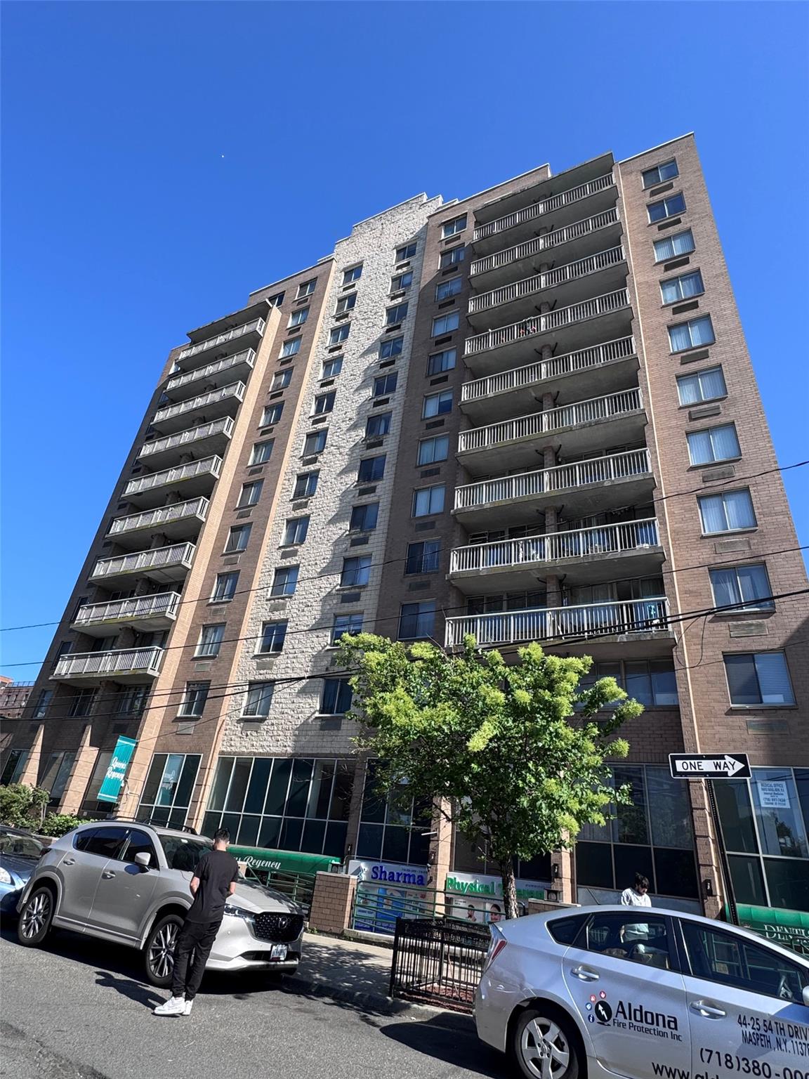 #3 photo, 97-12 63rd Drive, クイーンズ区 Rego Park , NY 11374