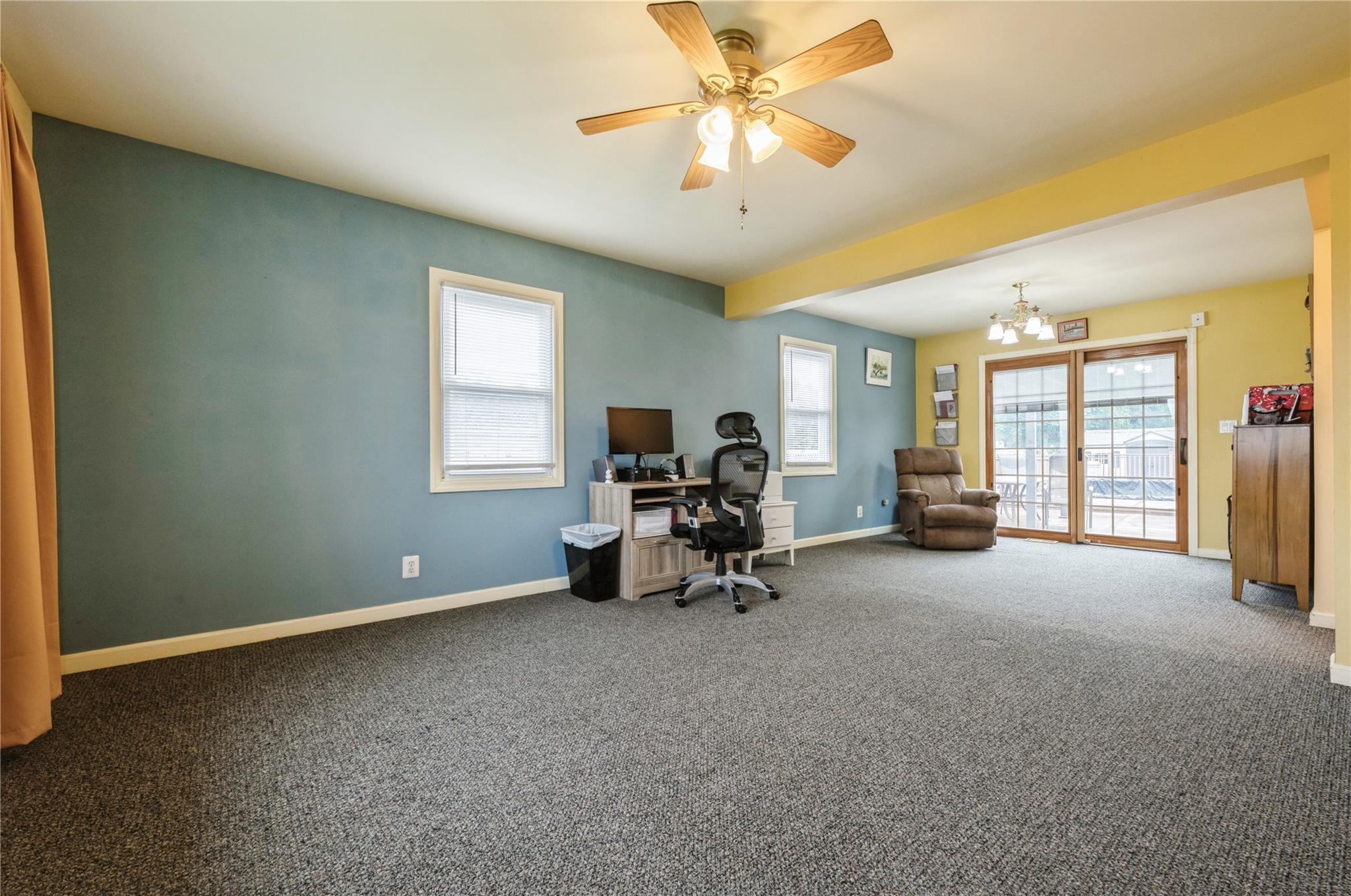 #12 photo, 24 Garden Boulevard, Hicksville , NY 11801