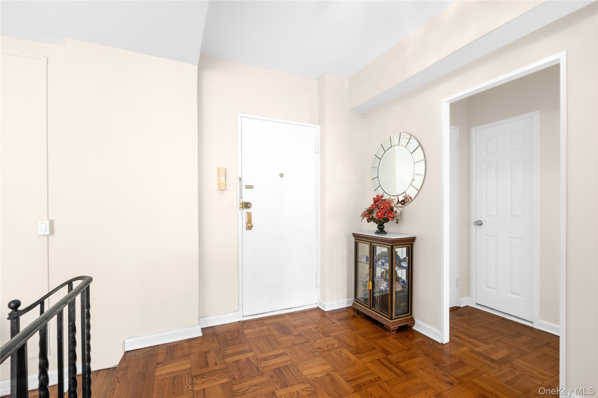 #10 photo, 98-34 63 Drive, クイーンズ区 Rego Park , NY 11374