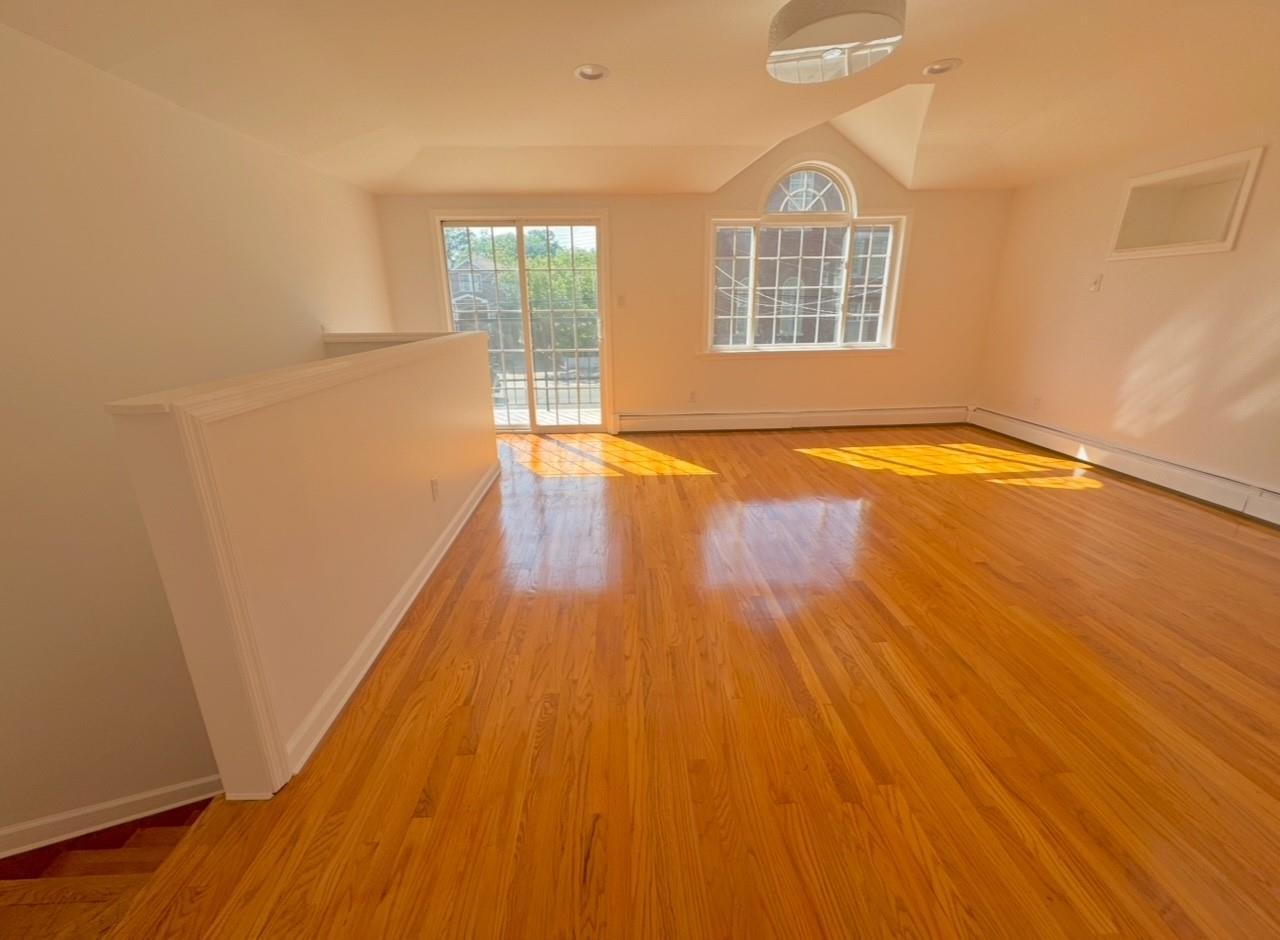 #16 photo, 10465 Springfield Boulevard, Queens Village , NY 11429