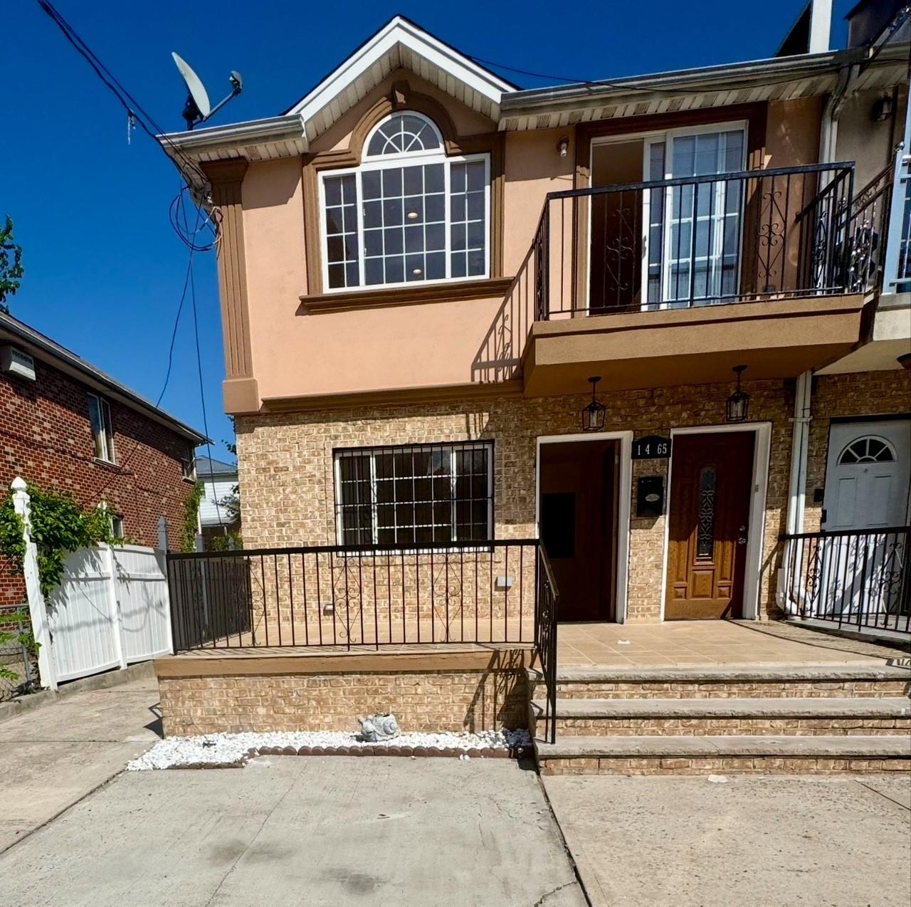 #19 photo, 10465 Springfield Boulevard, Queens Village , NY 11429