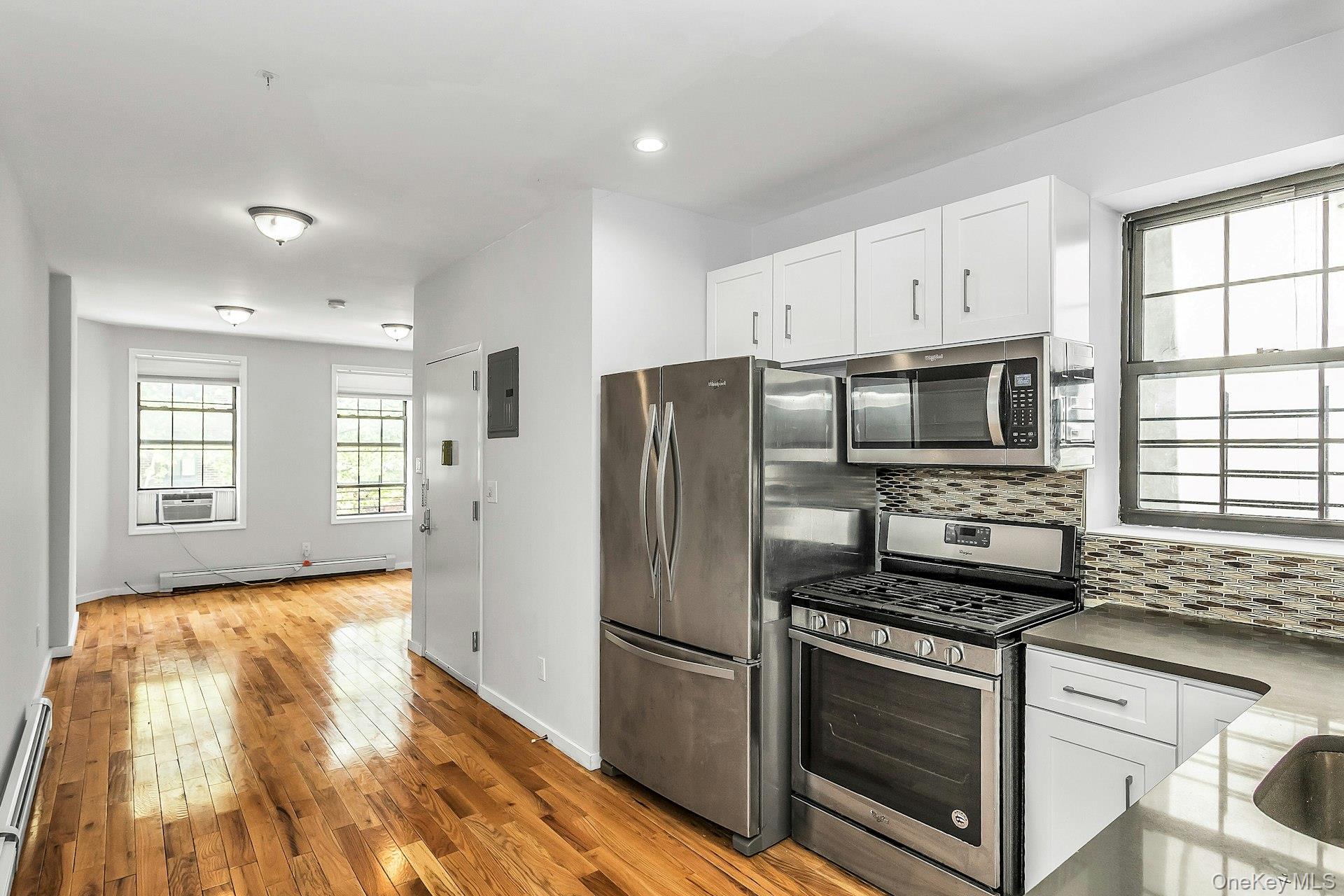 #11 photo, 34-21 9 Street, クイーンズ区 Astoria , NY 11106