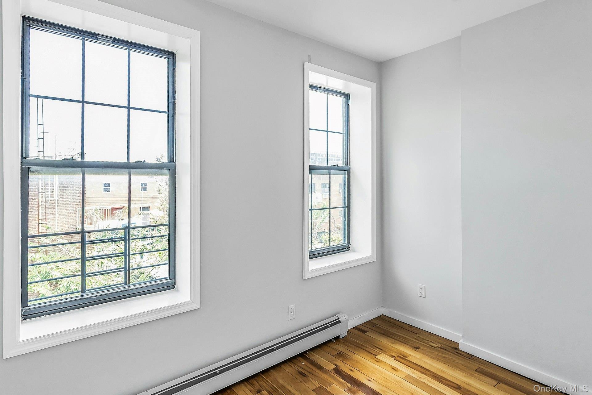 #16 photo, 34-21 9 Street, クイーンズ区 Astoria , NY 11106