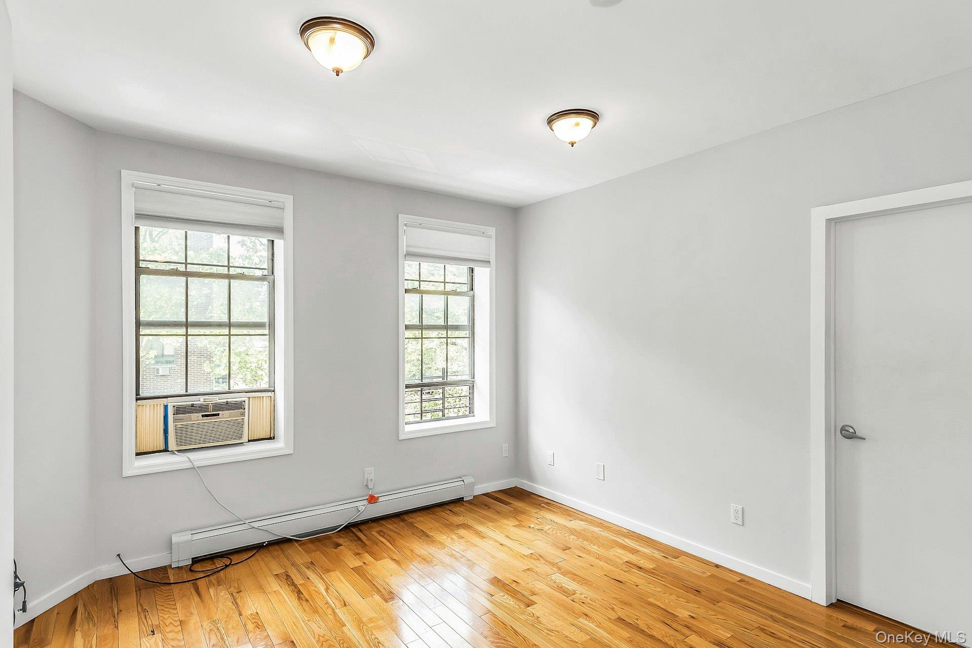 #9 photo, 34-21 9 Street, クイーンズ区 Astoria , NY 11106