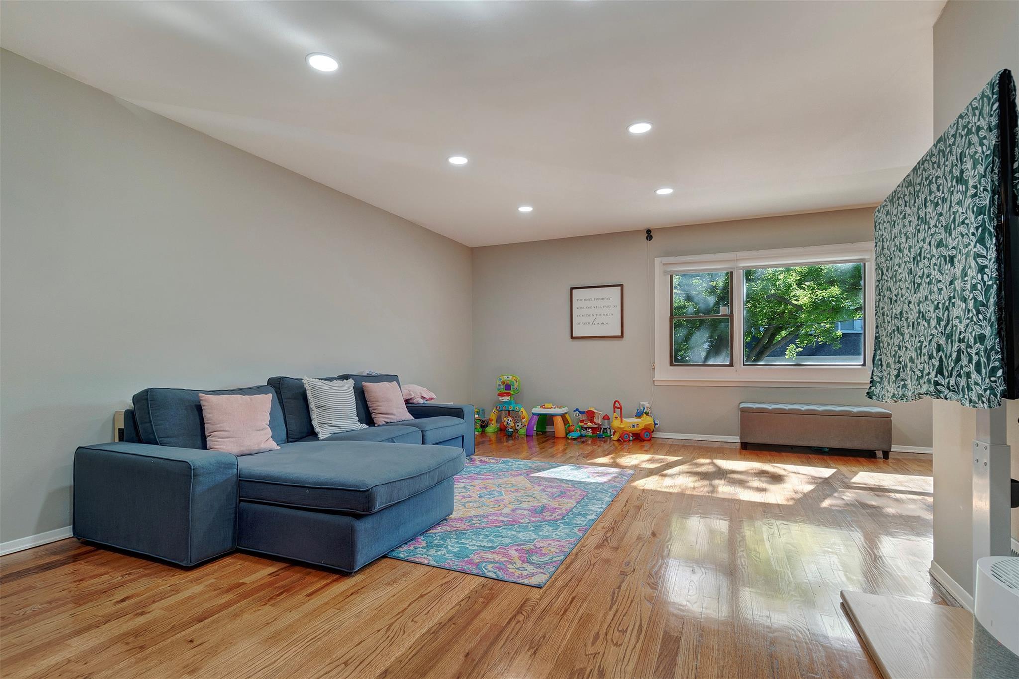 #12 photo, 246 Beach 130th Street, Rockaway Park , NY 11694