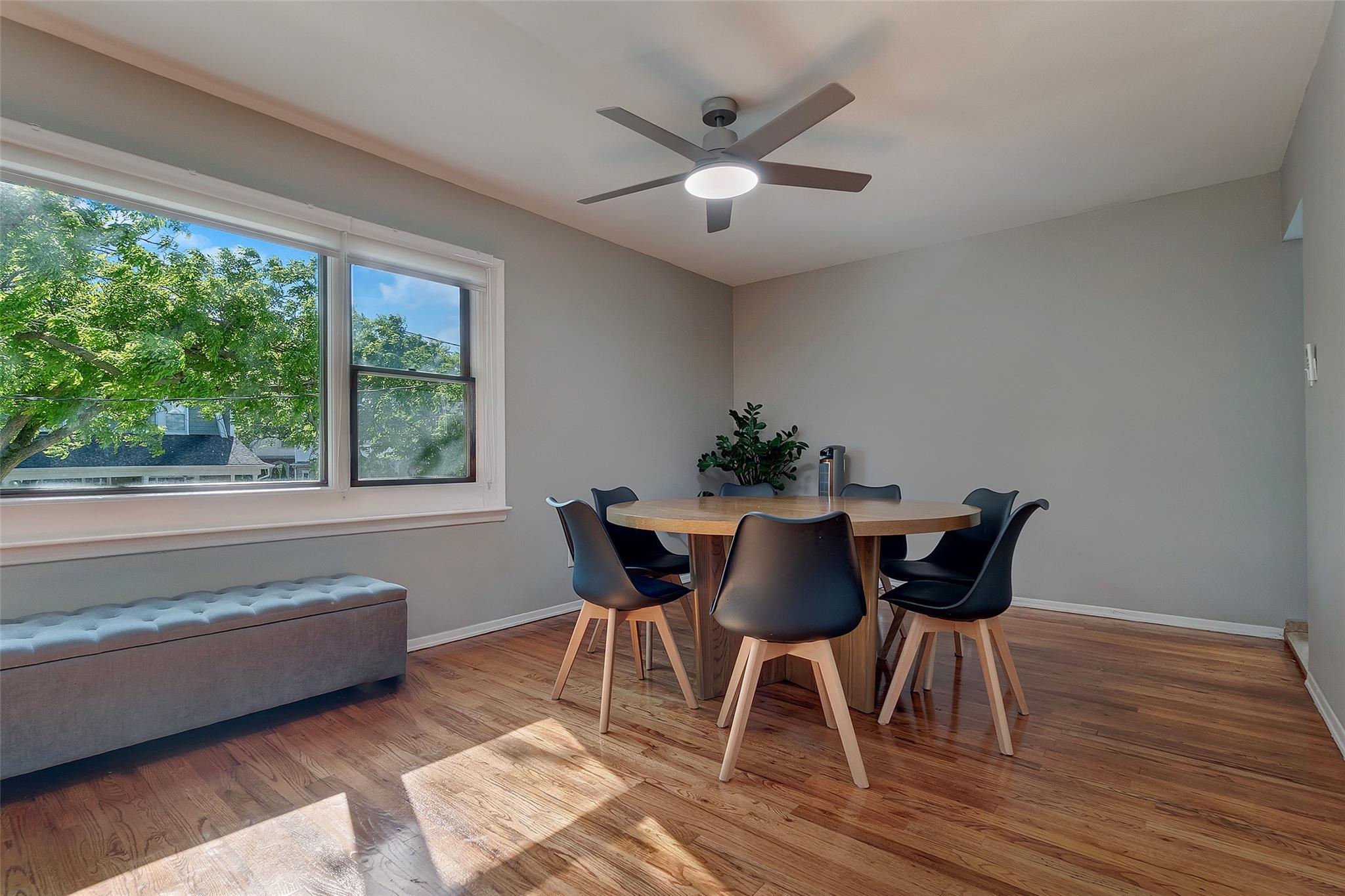 #13 photo, 246 Beach 130th Street, Rockaway Park , NY 11694