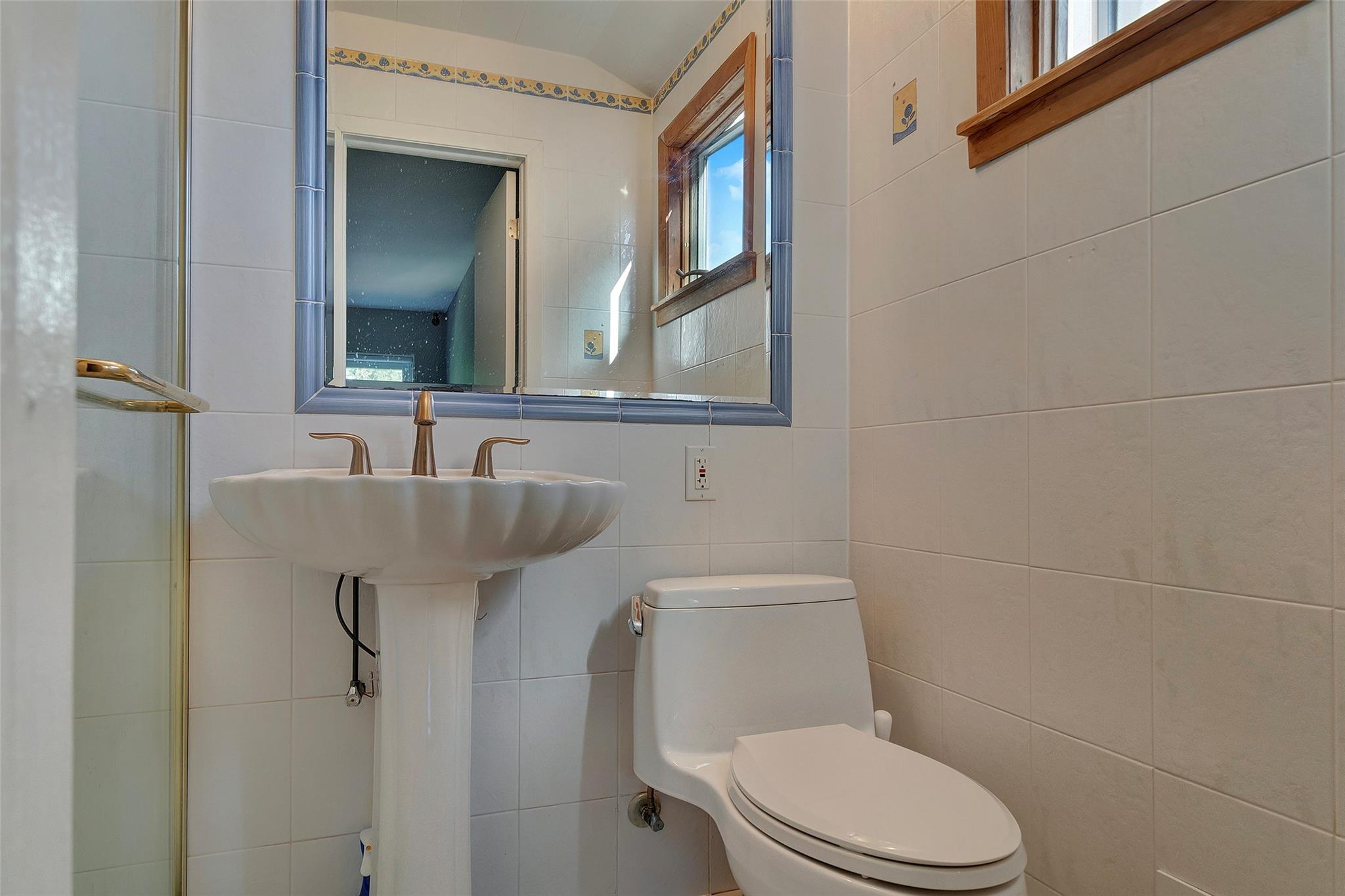 #19 photo, 246 Beach 130th Street, Rockaway Park , NY 11694