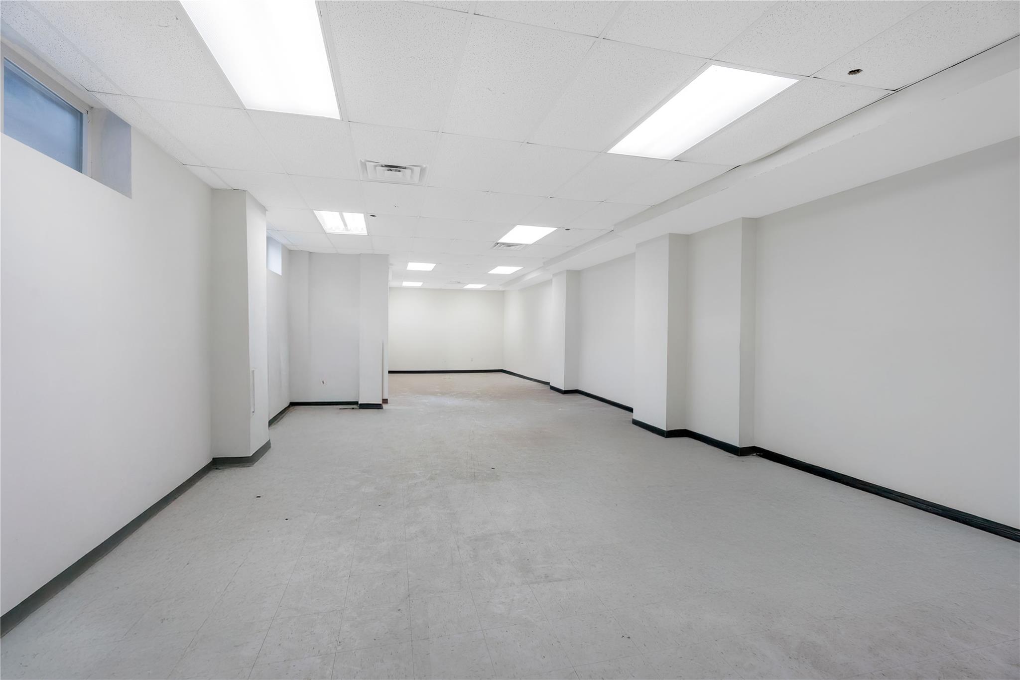 #4 photo, 5024 10th Avenue, ブルックリン区 Brooklyn , NY 11219