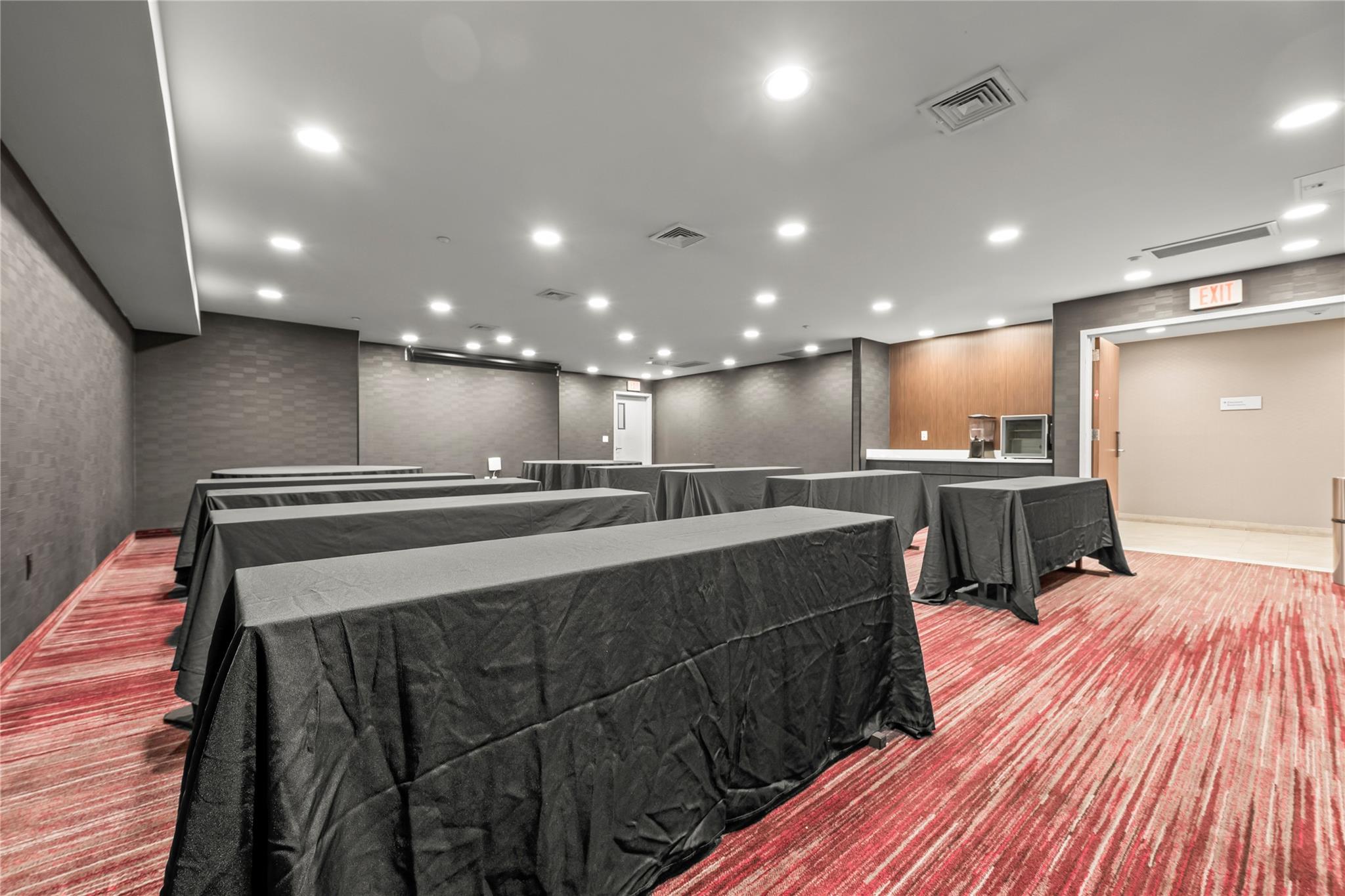 #18 photo, 18331 &18315 Horace Harding Exp, クイーンズ区 Fresh Meadows , NY 11365