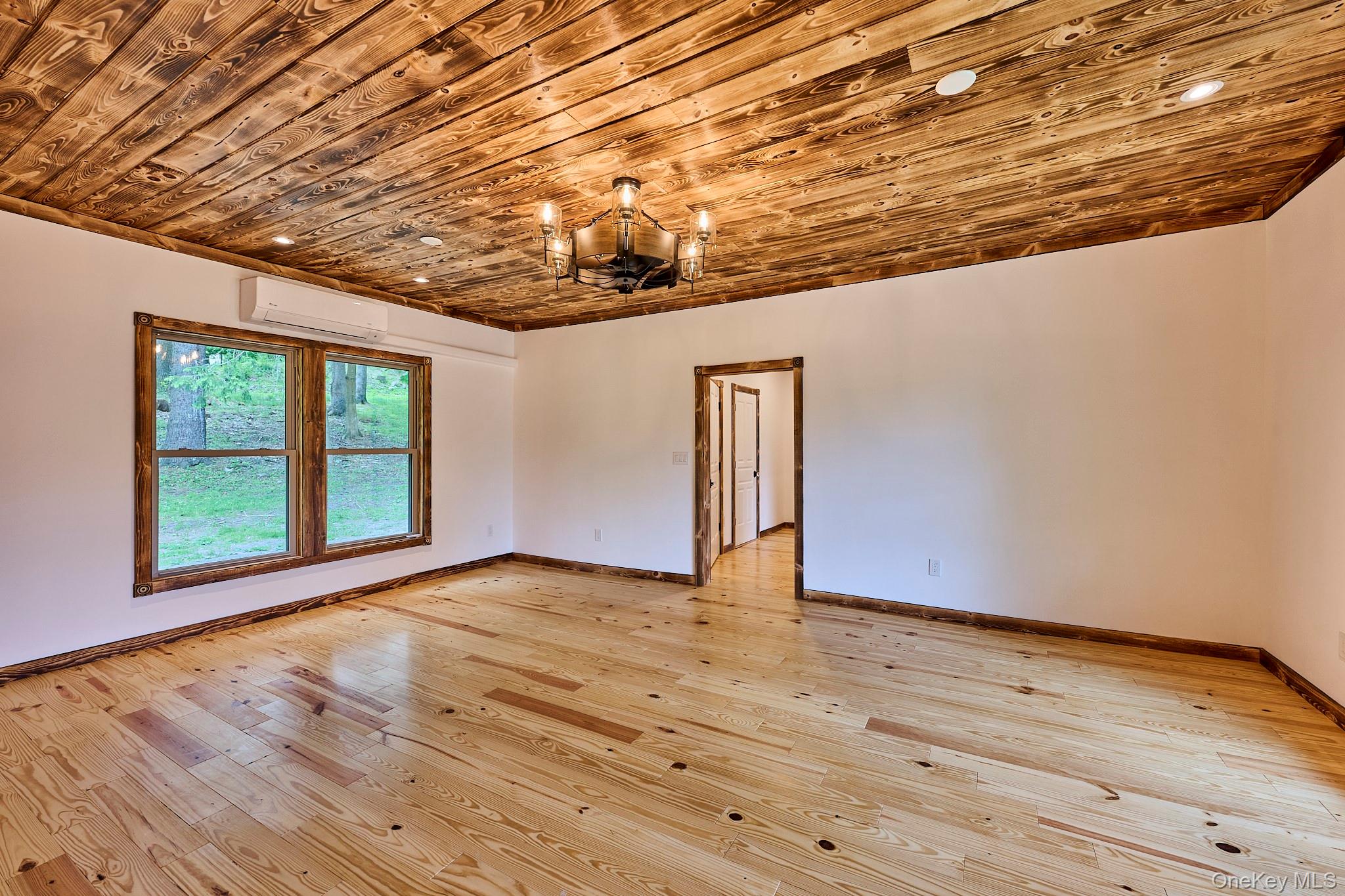 #18 photo, 608 High Road, Glen Spey , NY 12737