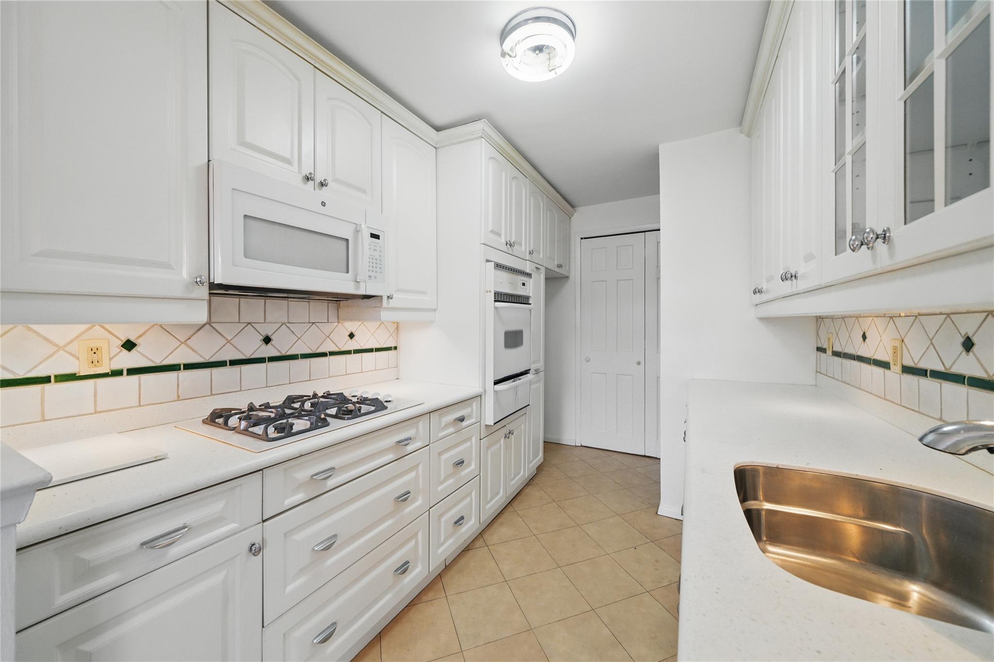 #15 photo, 600 Locust Street, Mount Vernon , NY 10552