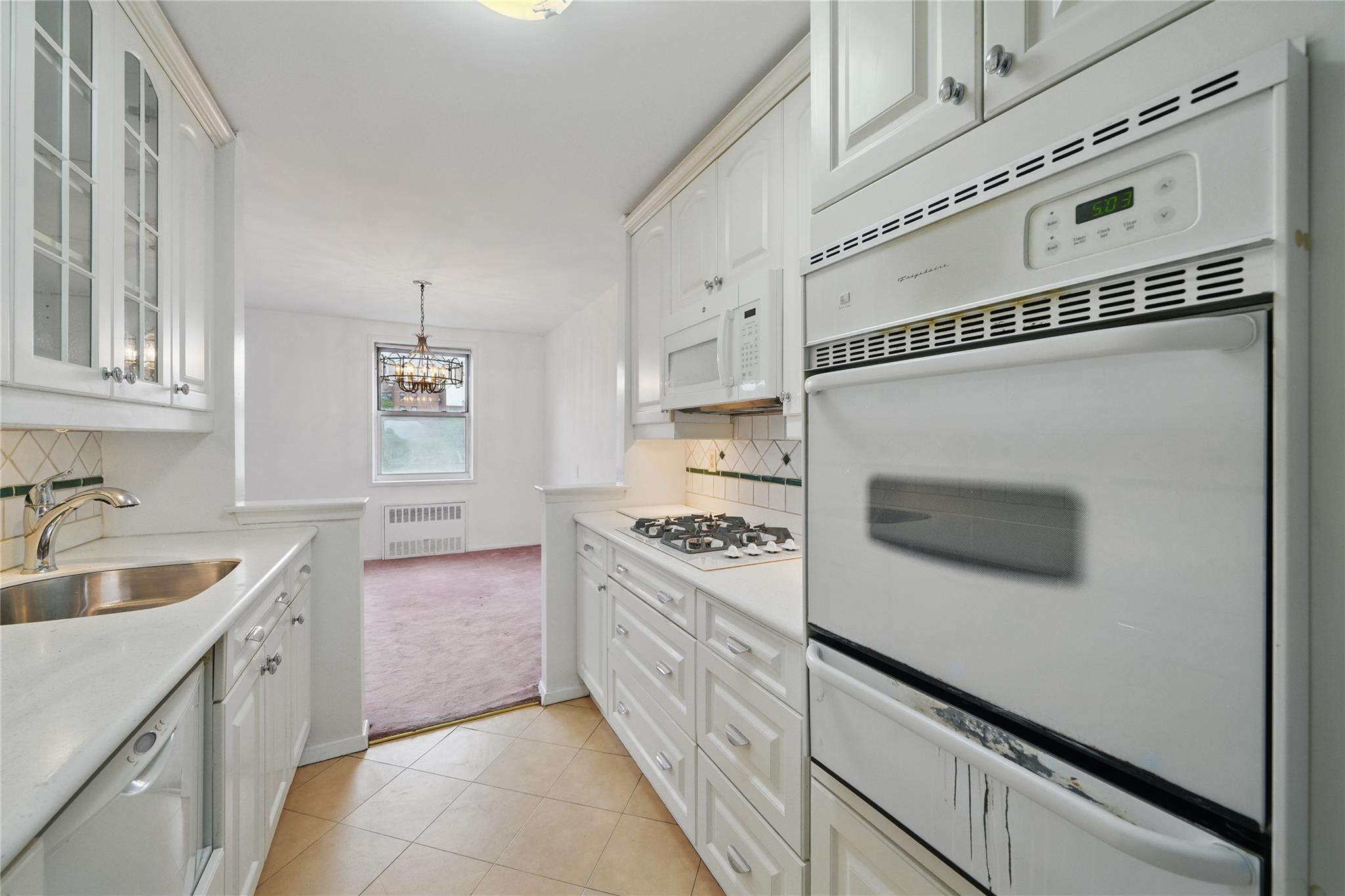 #18 photo, 600 Locust Street, Mount Vernon , NY 10552