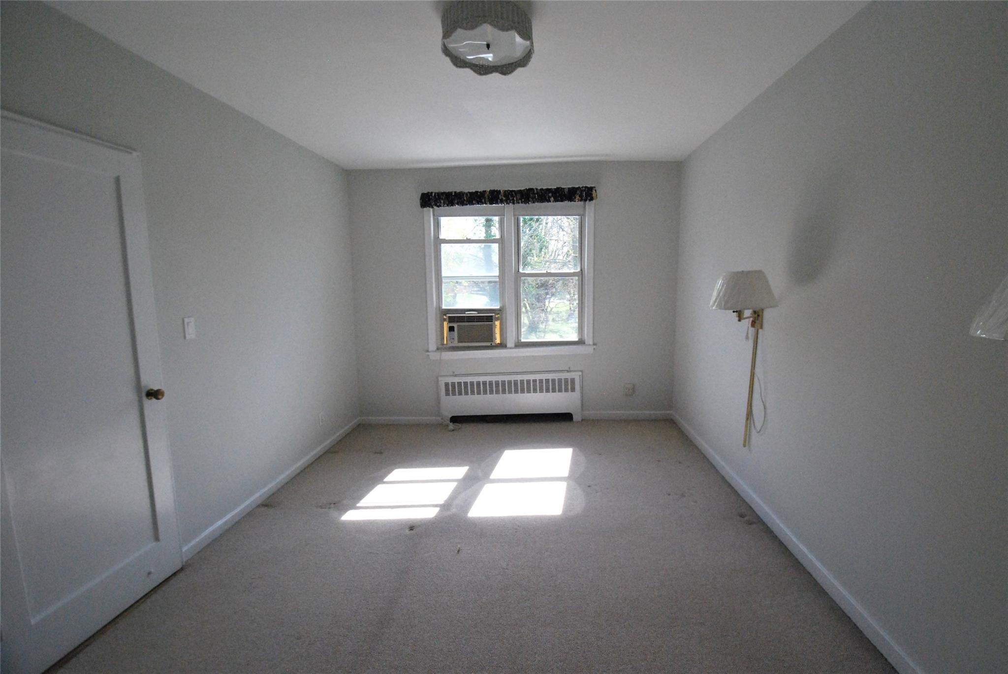 #13 photo, 16 Wainwright, Yonkers , NY 10710