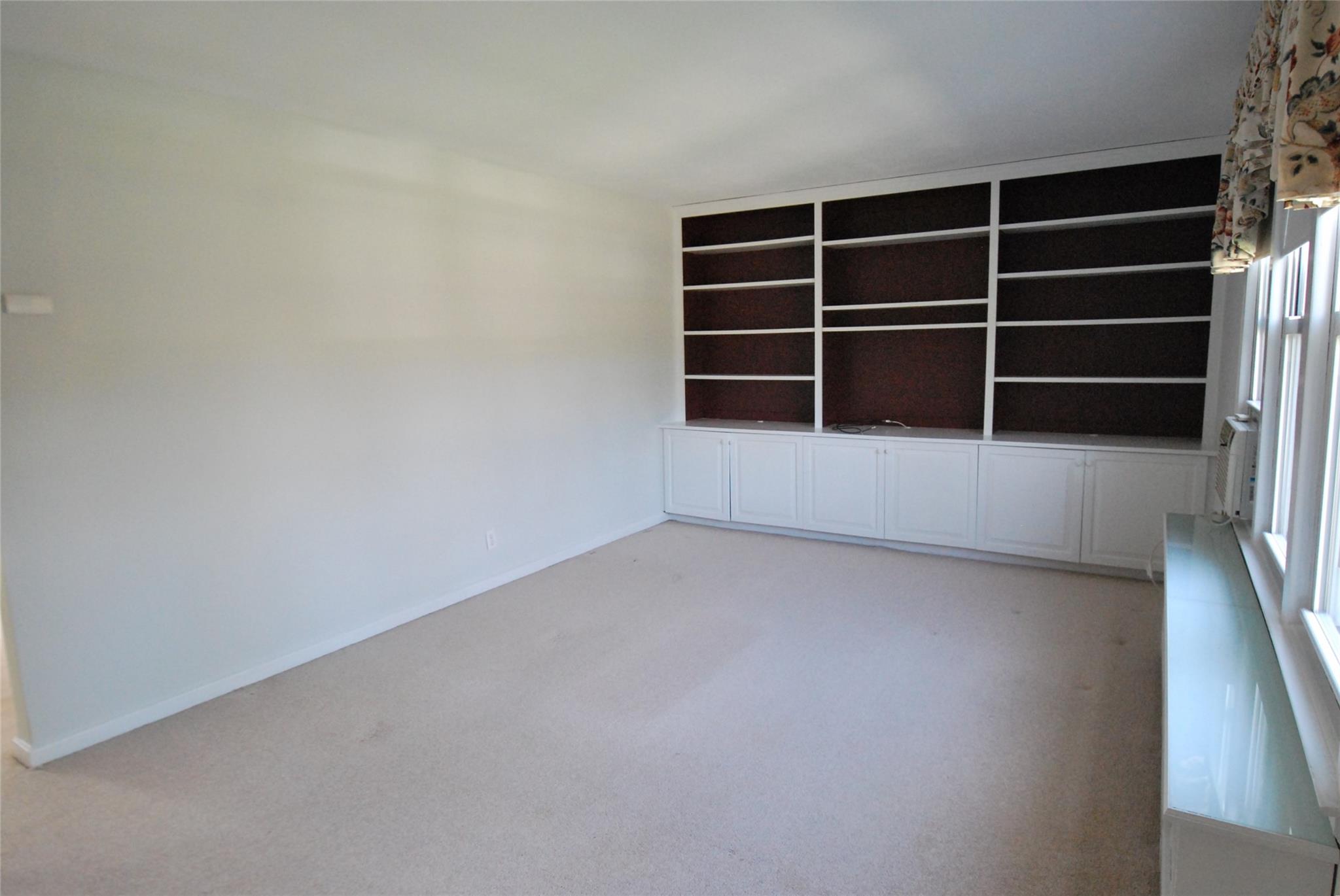 #6 photo, 16 Wainwright, Yonkers , NY 10710