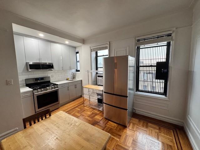 #1 photo, 754 Brady Avenue, Bronx , NY 10462