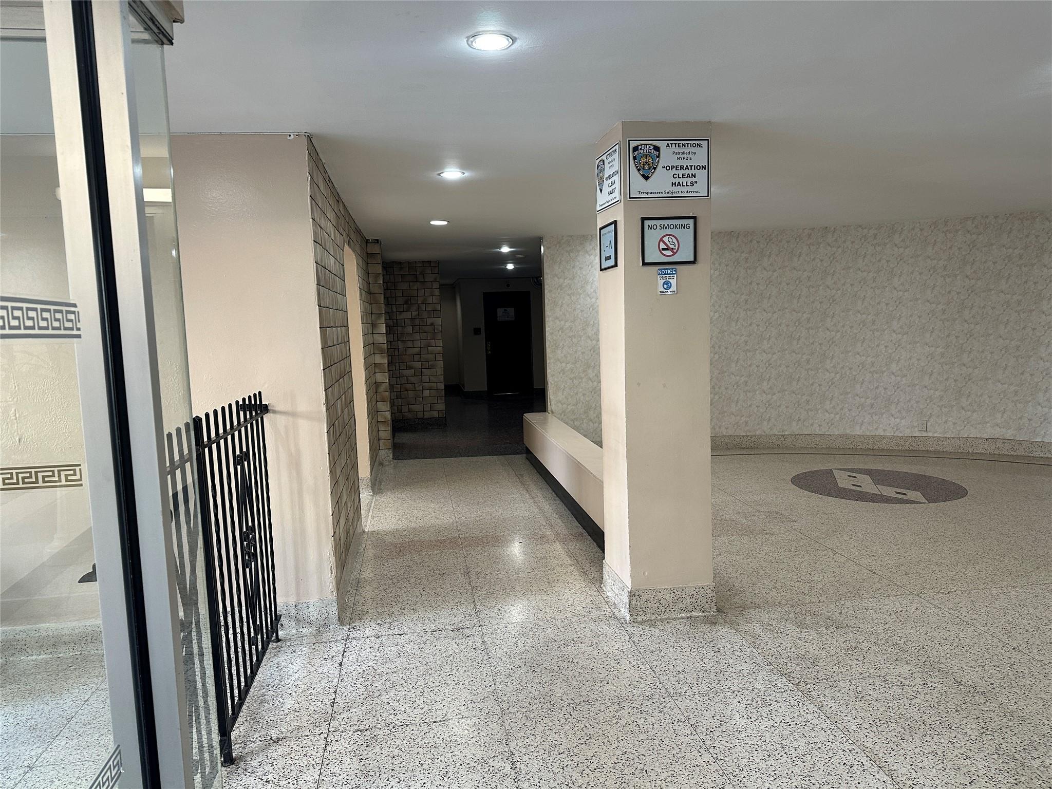 #4 photo, 610 Waring Avenue, ブロンクス区 Bronx , NY 10467