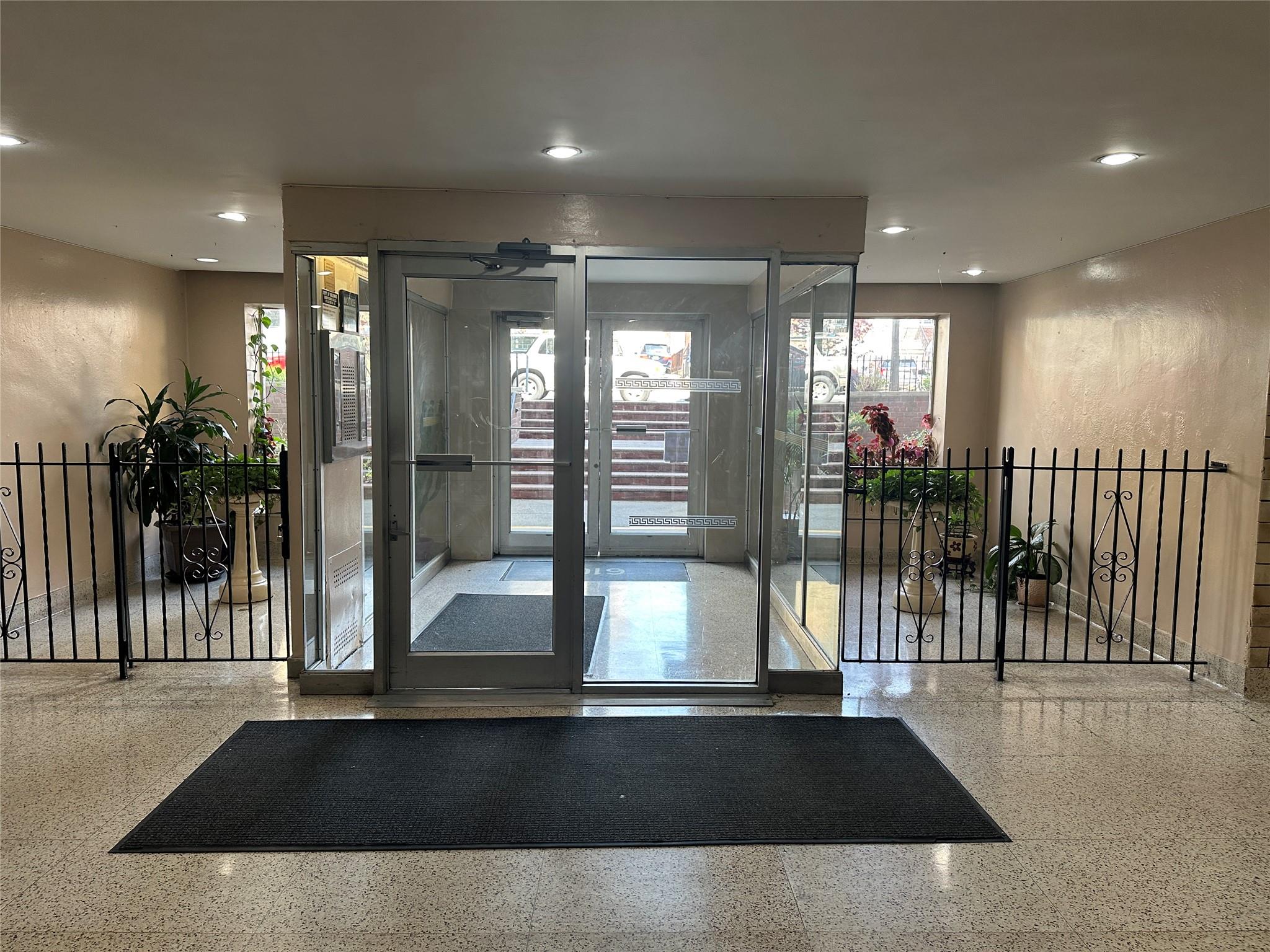 #5 photo, 610 Waring Avenue, ブロンクス区 Bronx , NY 10467