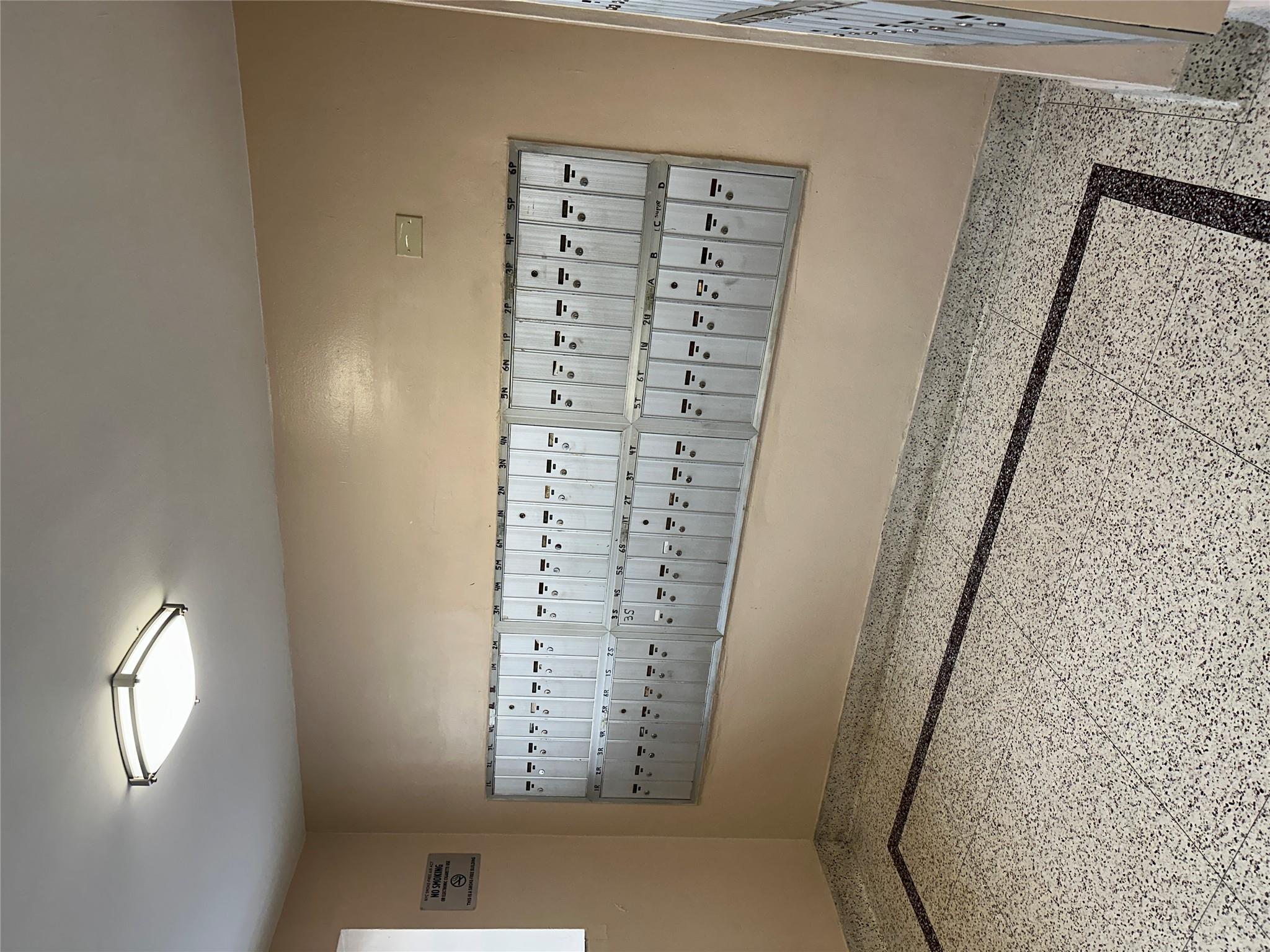 #7 photo, 610 Waring Avenue, ブロンクス区 Bronx , NY 10467