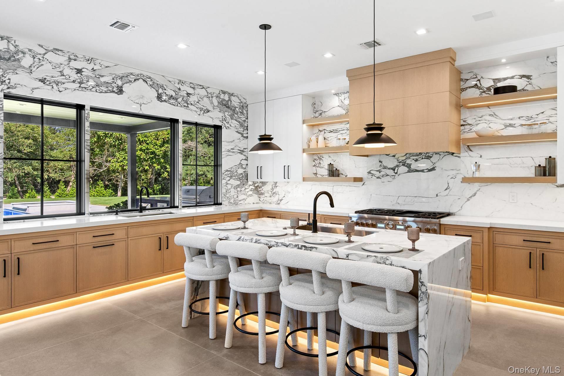 #14 photo, 150 Edge Of Woods Road, サフォーク郡 Southampton , NY 11968