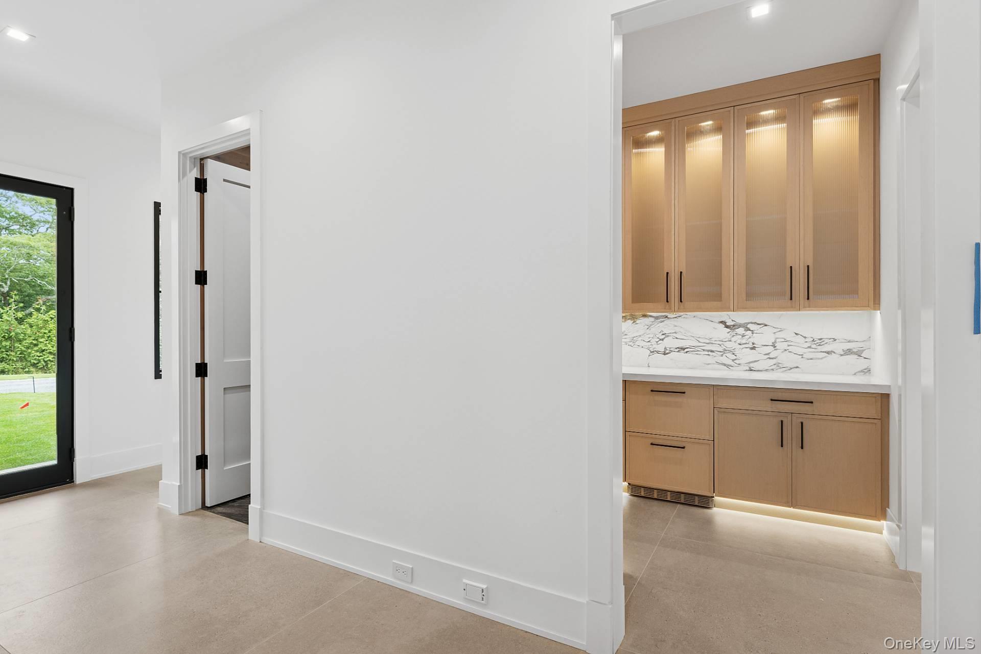 #19 photo, 150 Edge Of Woods Road, サフォーク郡 Southampton , NY 11968