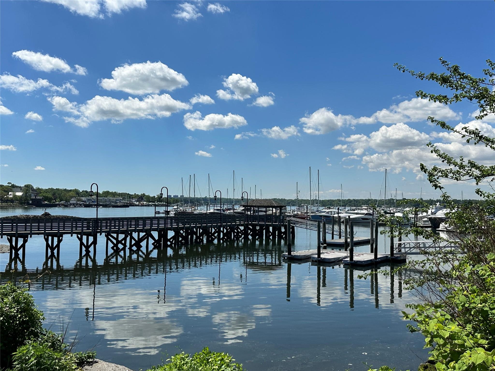 #5 photo, 13 Linwood Road, Port Washington , NY 11050