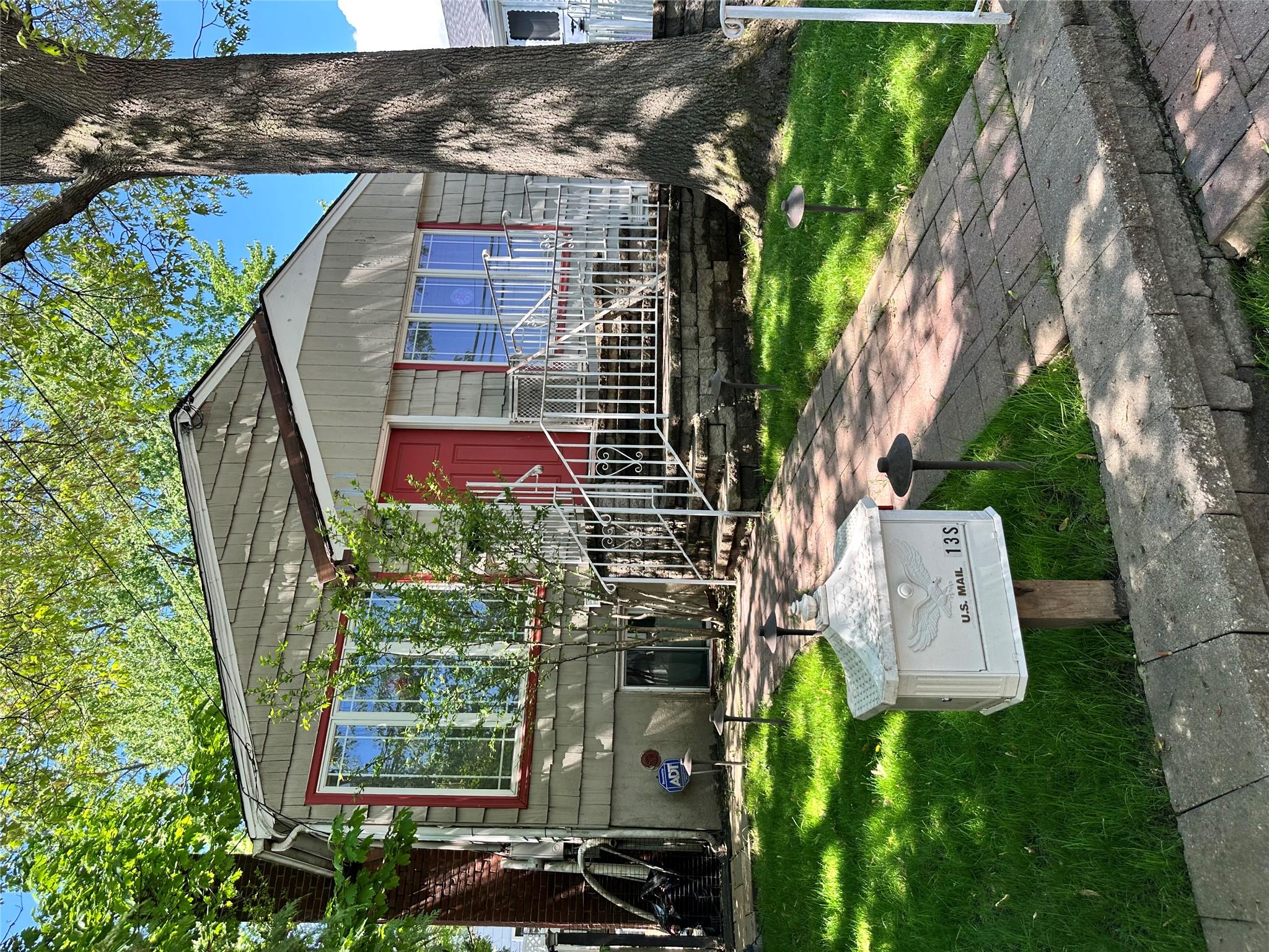 #8 photo, 13 Linwood Road, Port Washington , NY 11050