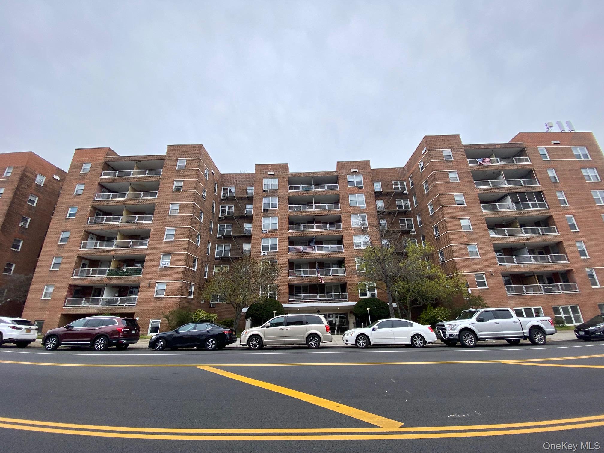 #1 photo, 60-11 Broadway, 皇后區 木邊 Woodside , NY 11377