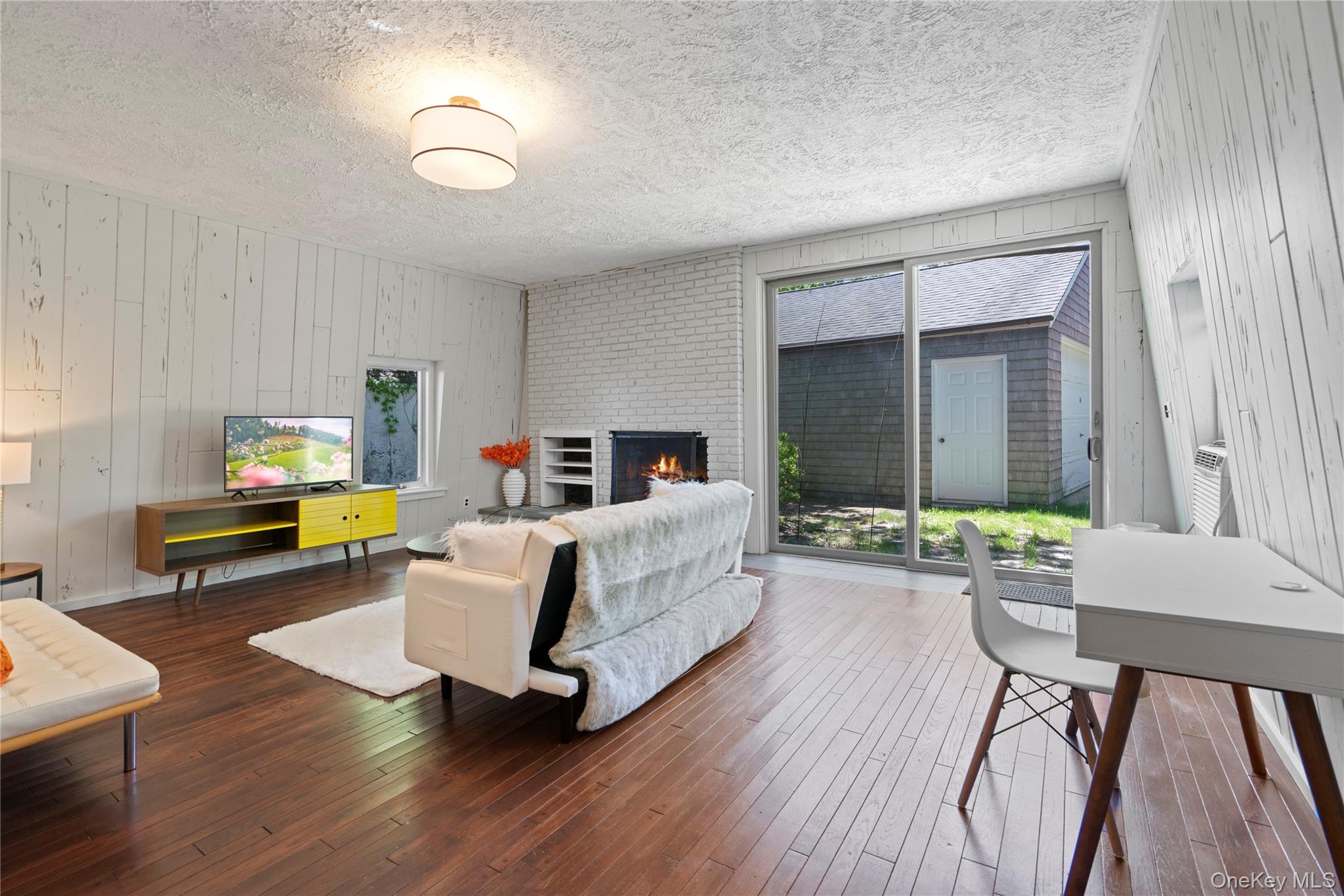 #16 photo, 55 West End Avenue, サフォーク郡 East Quogue , NY 11942