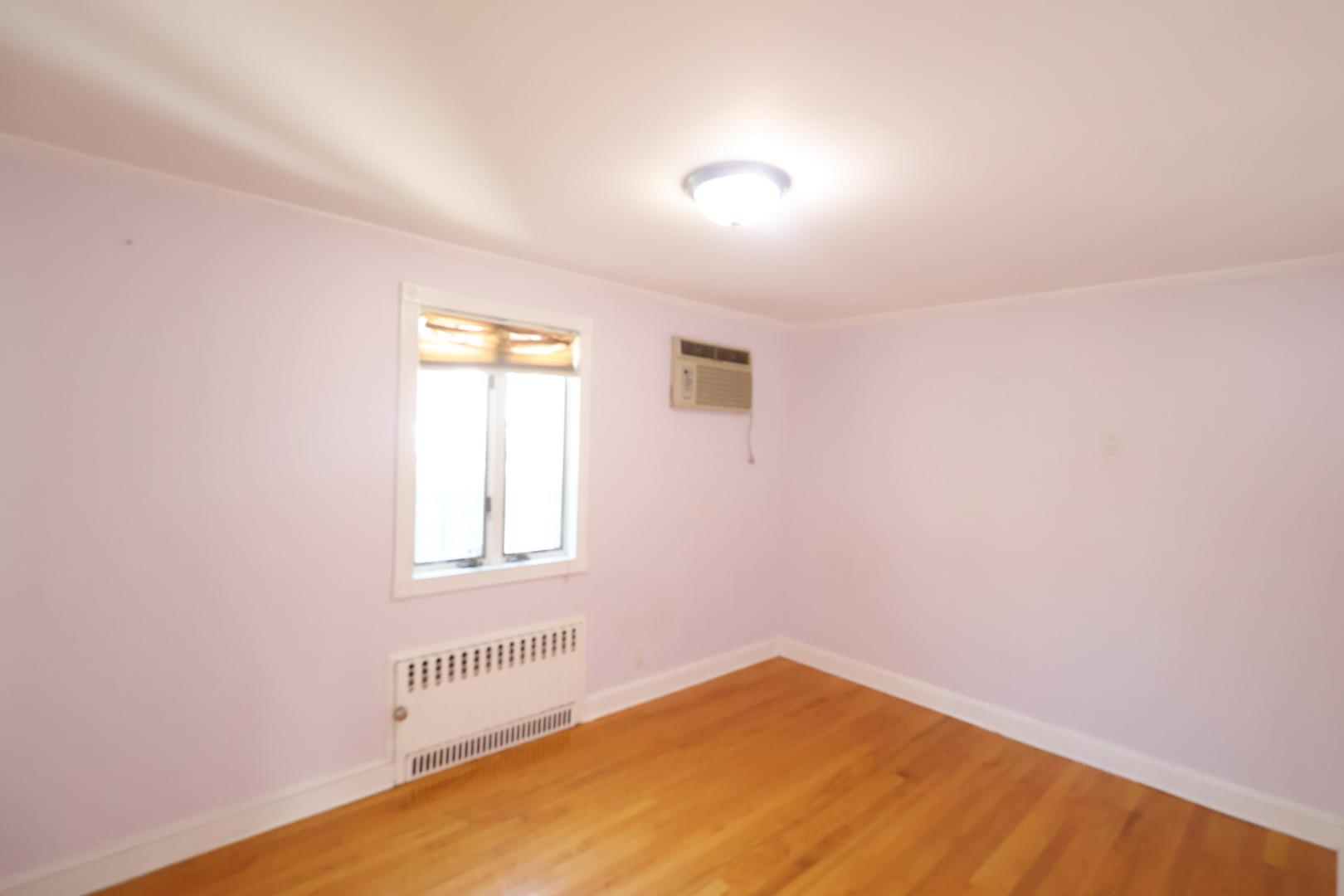 #16 photo, 22-23 147th Street, 皇后區 白石鎮 Whitestone , NY 11357