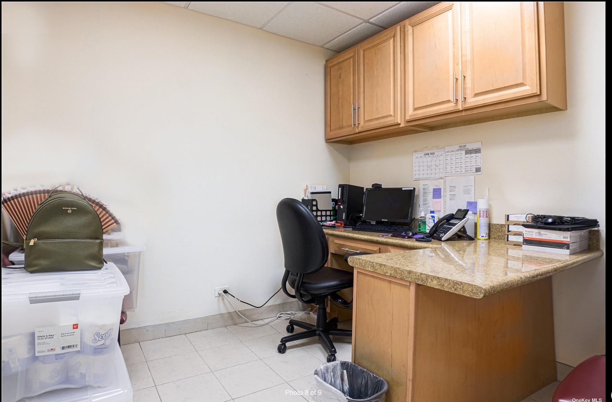 #3 photo, 87-08 Justice Avenue, クイーンズ区 Elmhurst , NY 11373