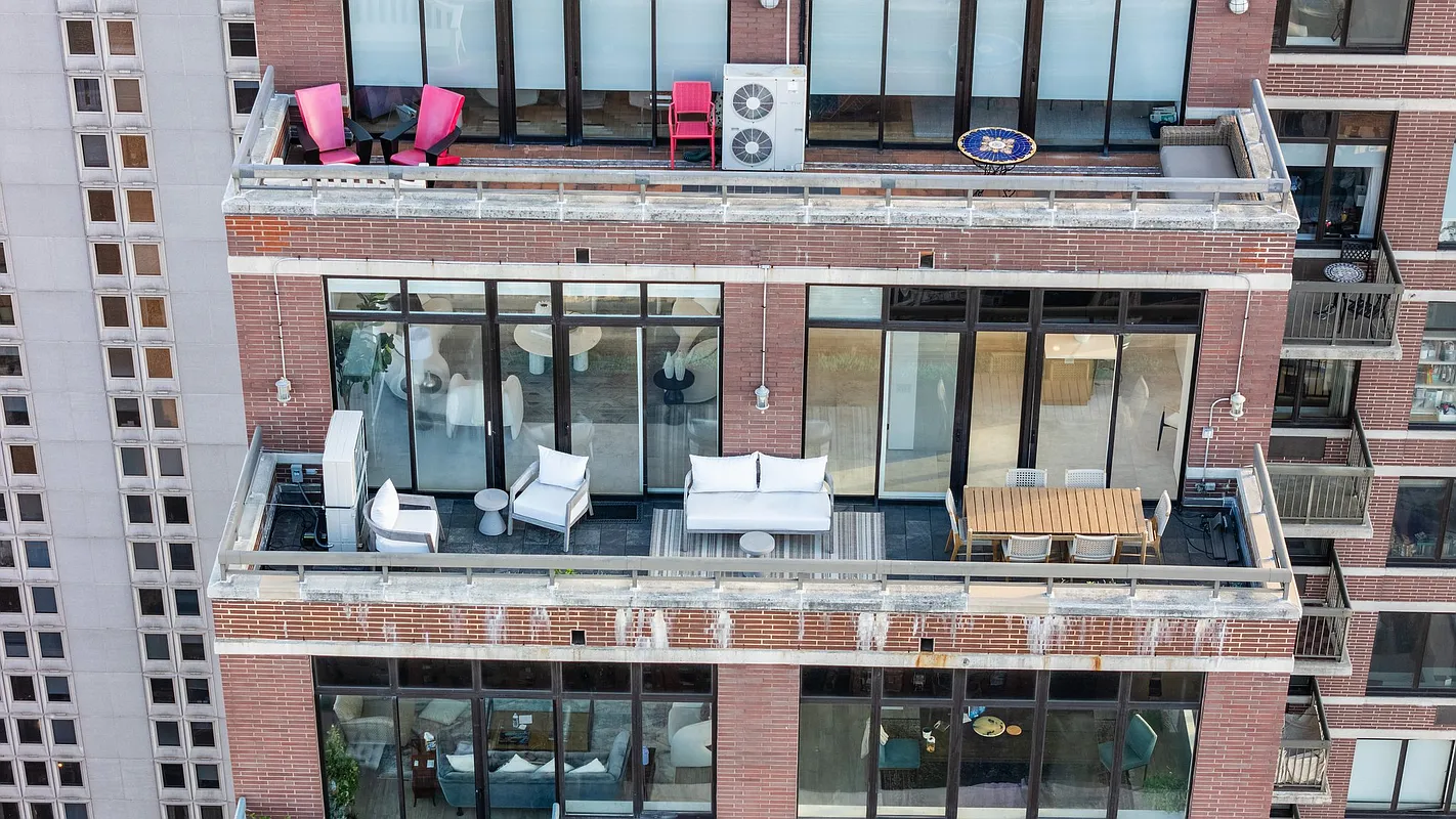 #10 photo, 422 E 72nd Street, マンハッタン Lenox Hill , NY 10021