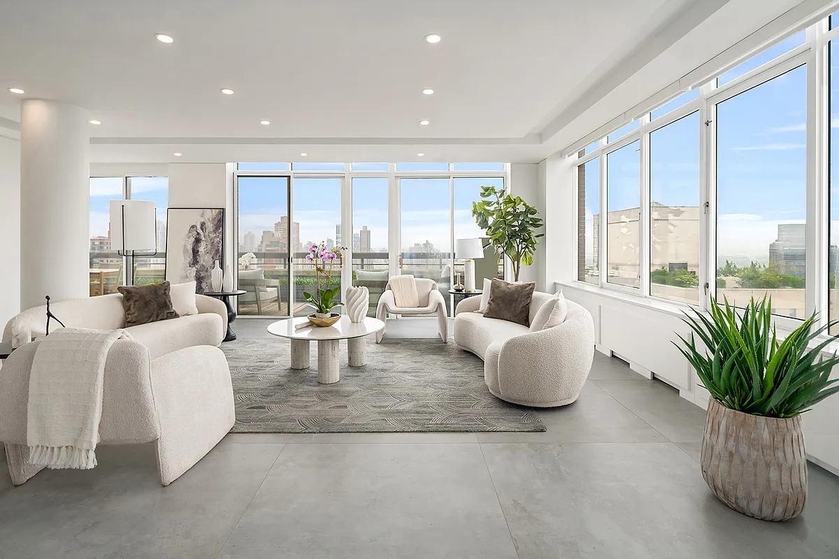 #4 photo, 422 E 72nd Street, マンハッタン Lenox Hill , NY 10021