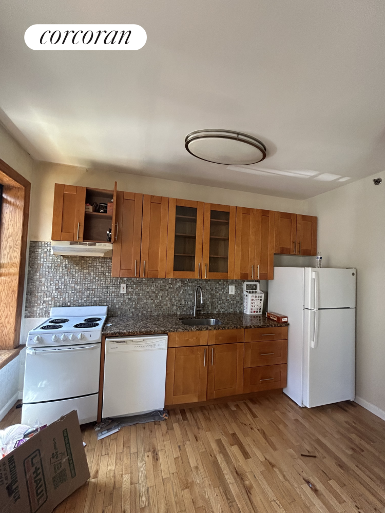 #1 photo, 2010 OCEAN Avenue, Midwood , NY 11230