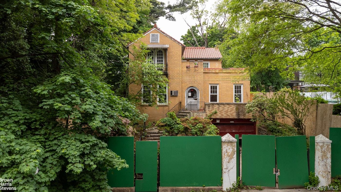 #4 photo, 3115 Netherland Avenue, ブロンクス区 Bronx , NY 10463