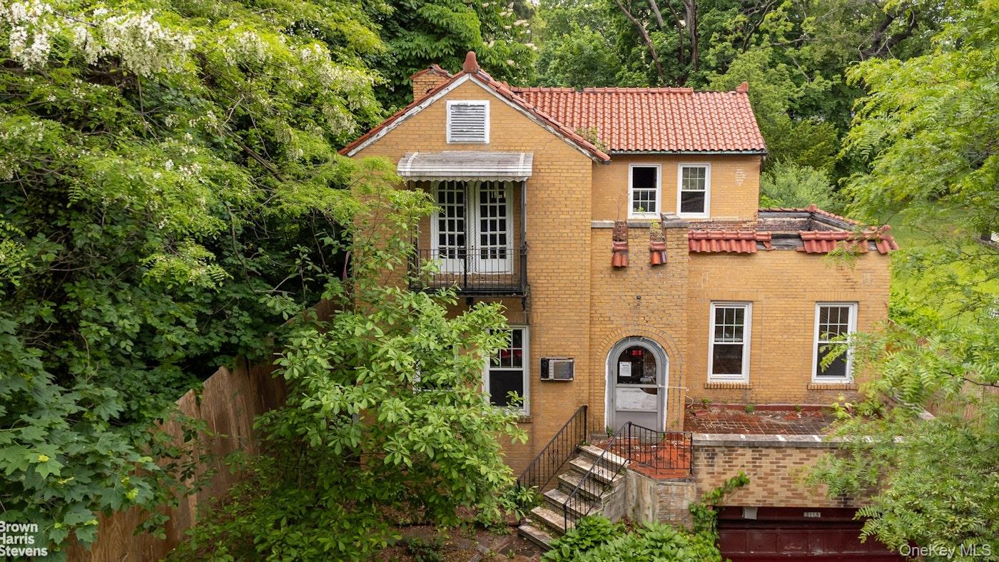 #6 photo, 3115 Netherland Avenue, ブロンクス区 Bronx , NY 10463