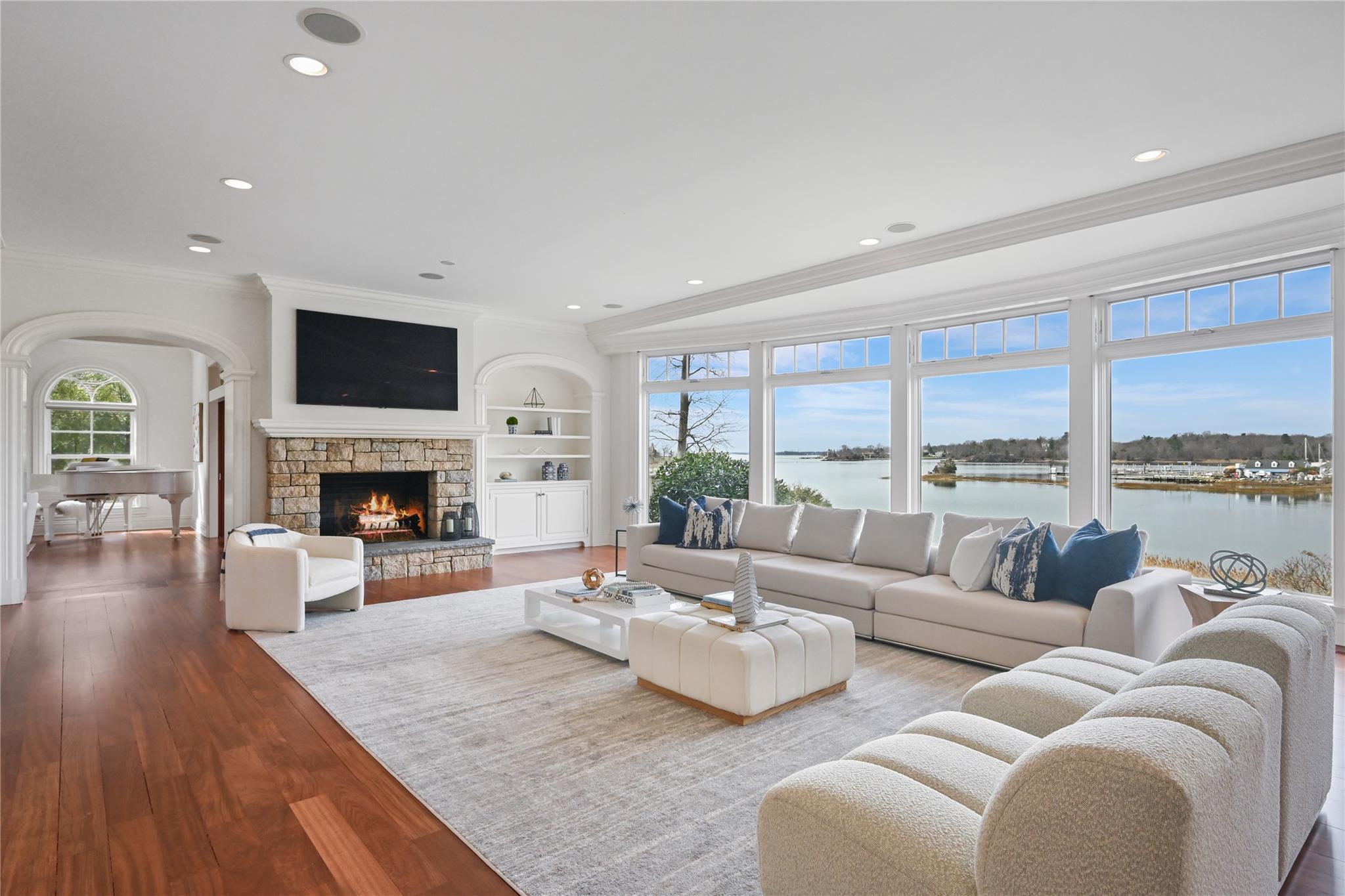 #11 photo, 52 Carriglea Drive, Call Listing Agent , CT 06878