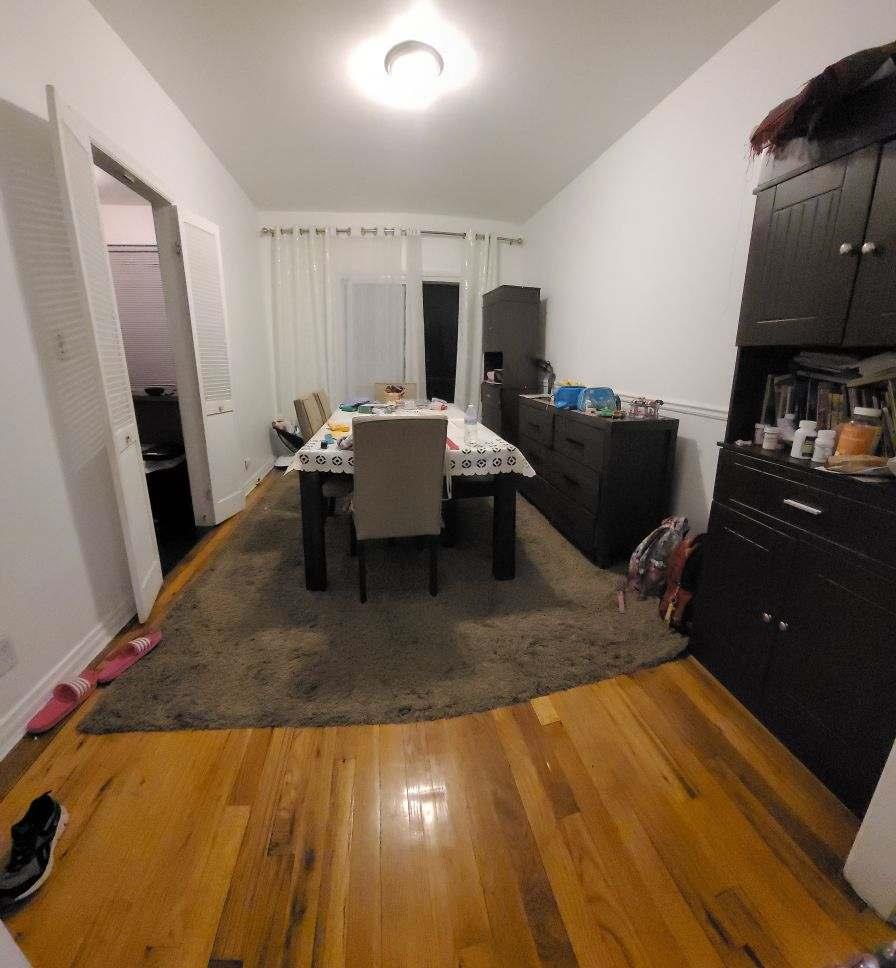 #11 photo, 58-33 150 Street, 플러싱 Flushing , NY 11355