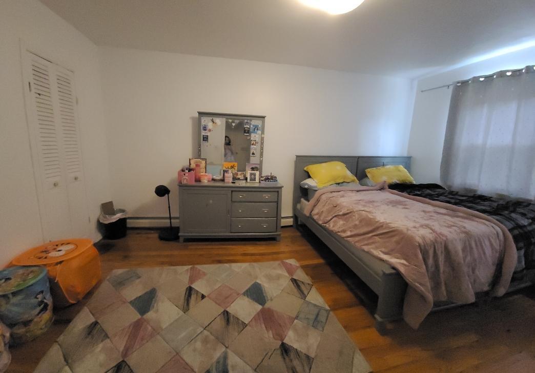 #4 photo, 58-33 150 Street, 플러싱 Flushing , NY 11355