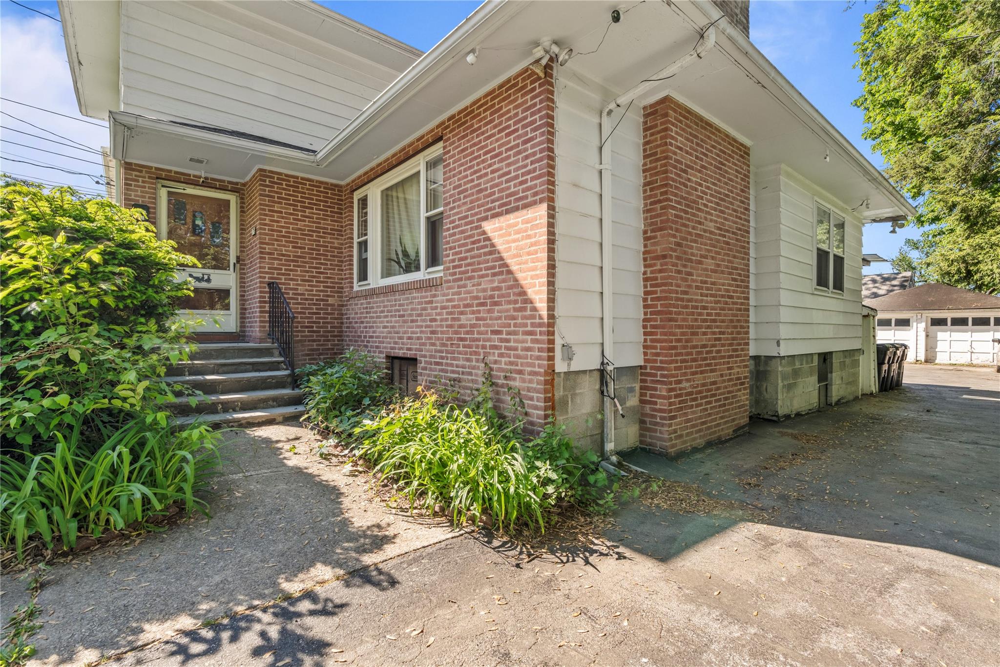 #2 photo, 17 College Avenue, Poughkeepsie , NY 12603