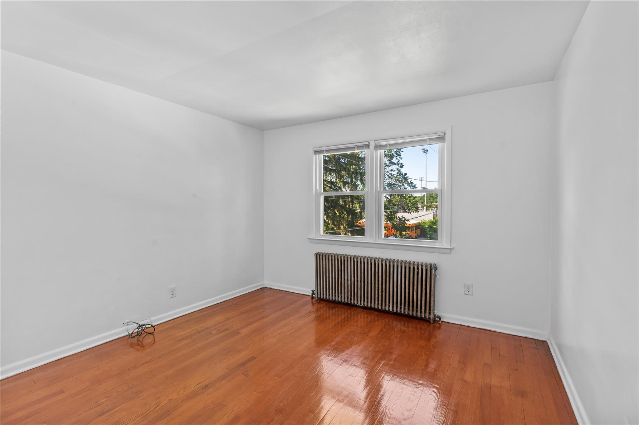 #6 photo, 17 College Avenue, Poughkeepsie , NY 12603