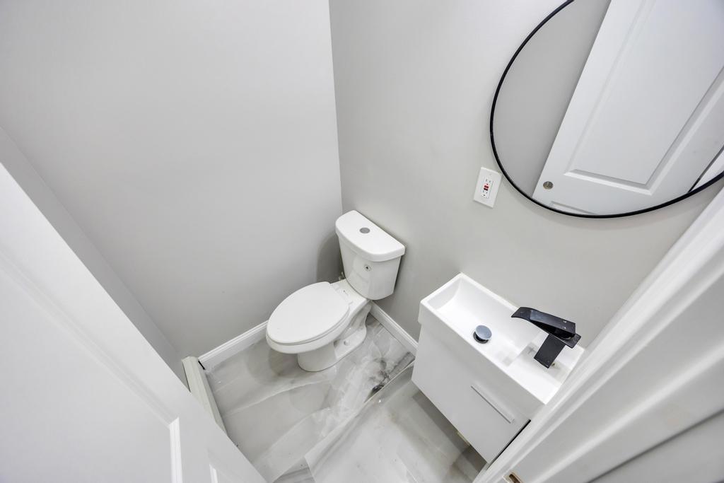 #12 photo, 63 Ridgeway Avenue, サフォーク郡 Setauket , NY 11733