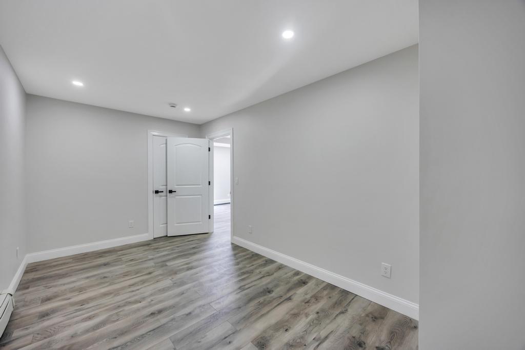 #17 photo, 63 Ridgeway Avenue, サフォーク郡 Setauket , NY 11733