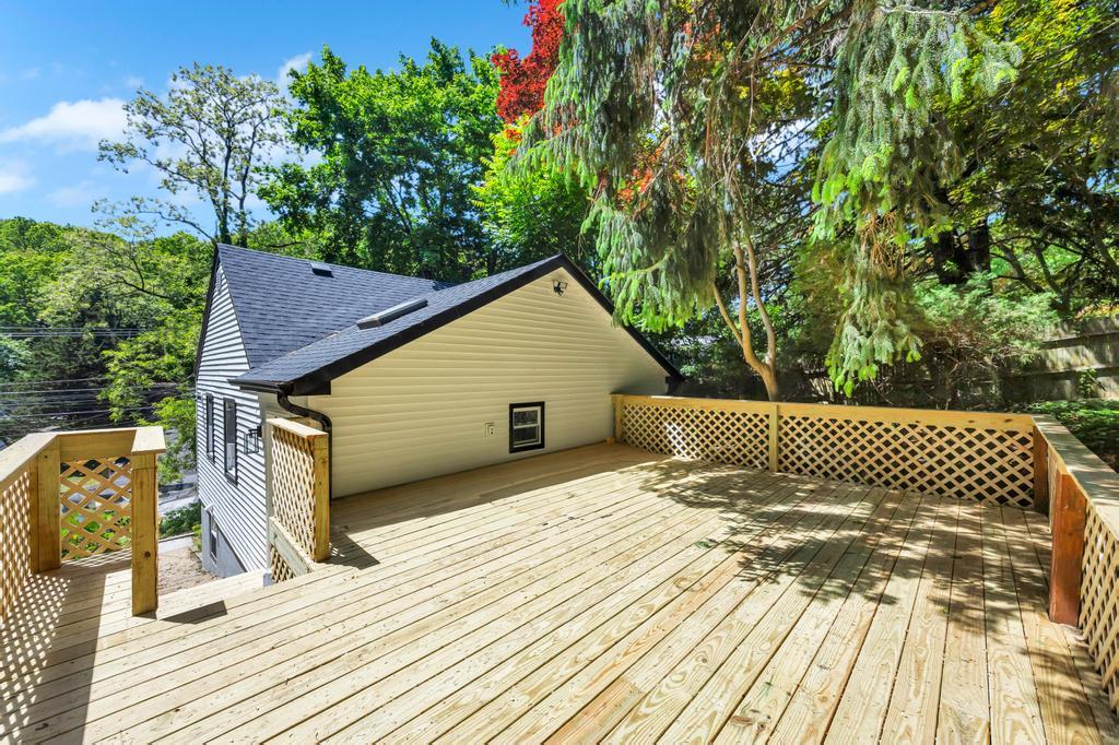 #3 photo, 63 Ridgeway Avenue, サフォーク郡 Setauket , NY 11733