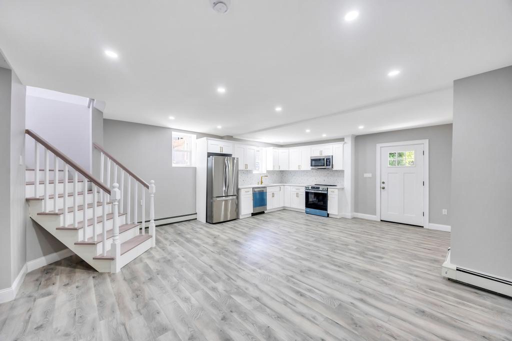 #7 photo, 63 Ridgeway Avenue, サフォーク郡 Setauket , NY 11733