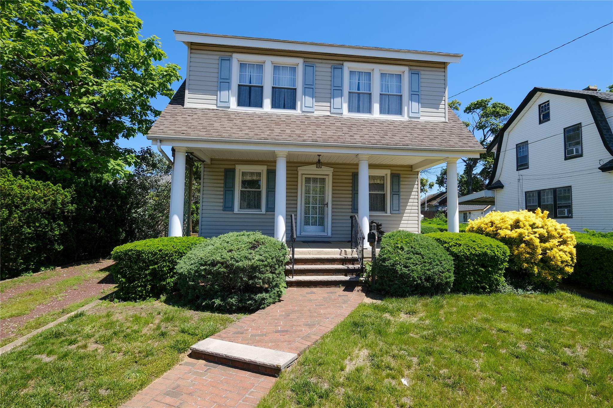 #1 photo, 75 W Fairview Avenue, 長島 Valley Stream , NY 11580