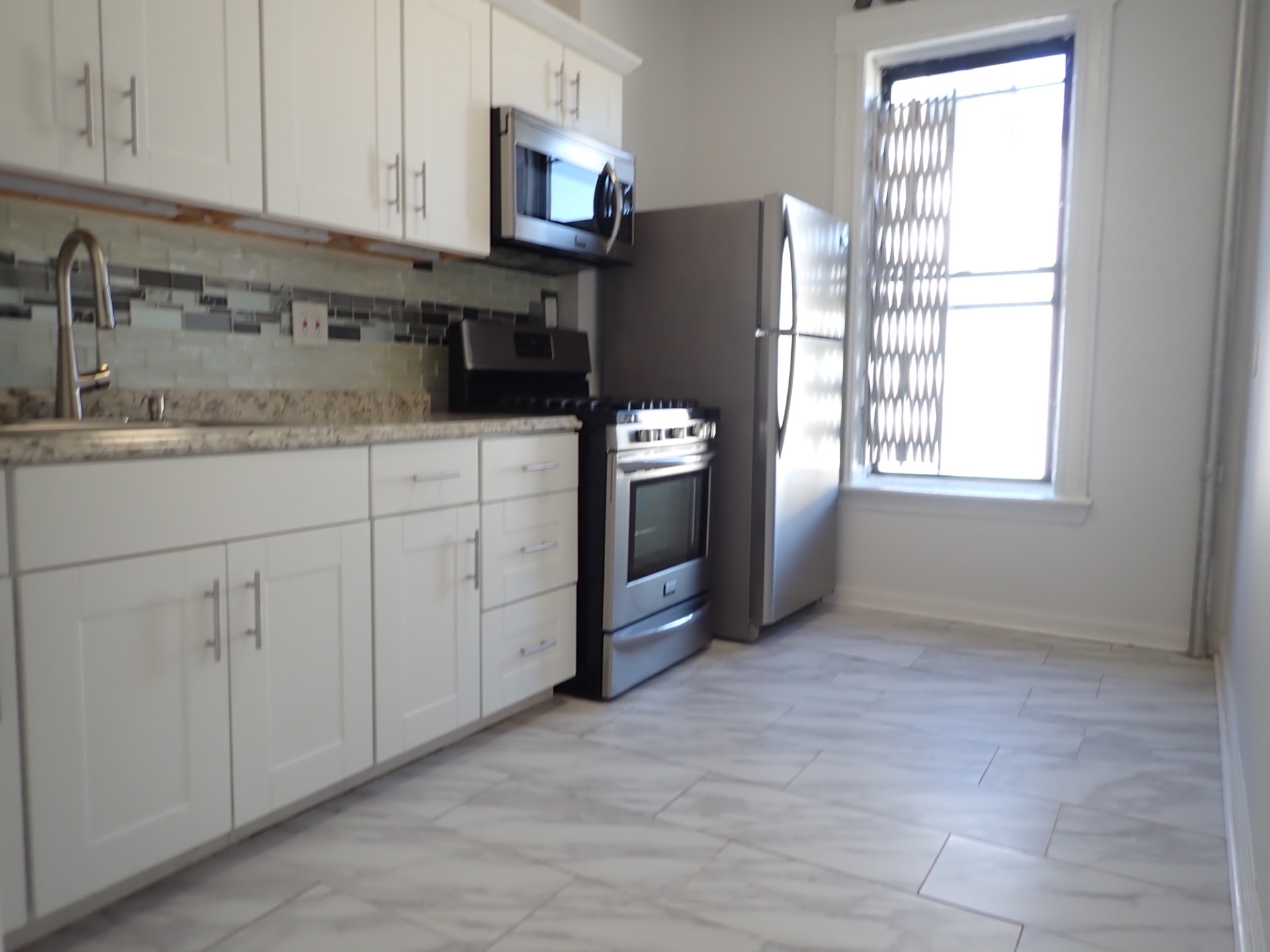 #7 photo, 1226 Nostrand Avenue , #2R, ブルックリン区 Prospect Lefferts Gardens , NY 11225