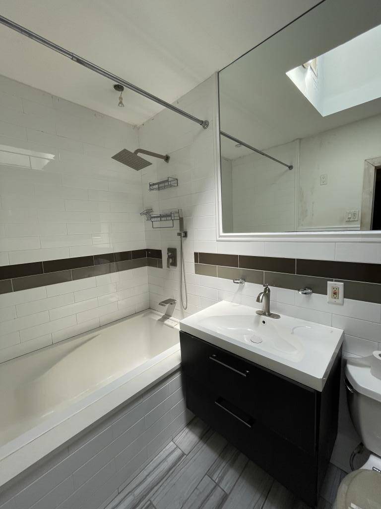 #8 photo, 775 E 37th St, ブルックリン区 Brooklyn , NY 11210