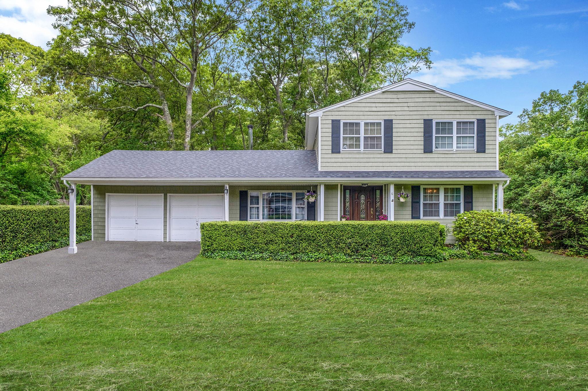 #1 photo, 6 Washington Avenue, Miller Place , NY 11764