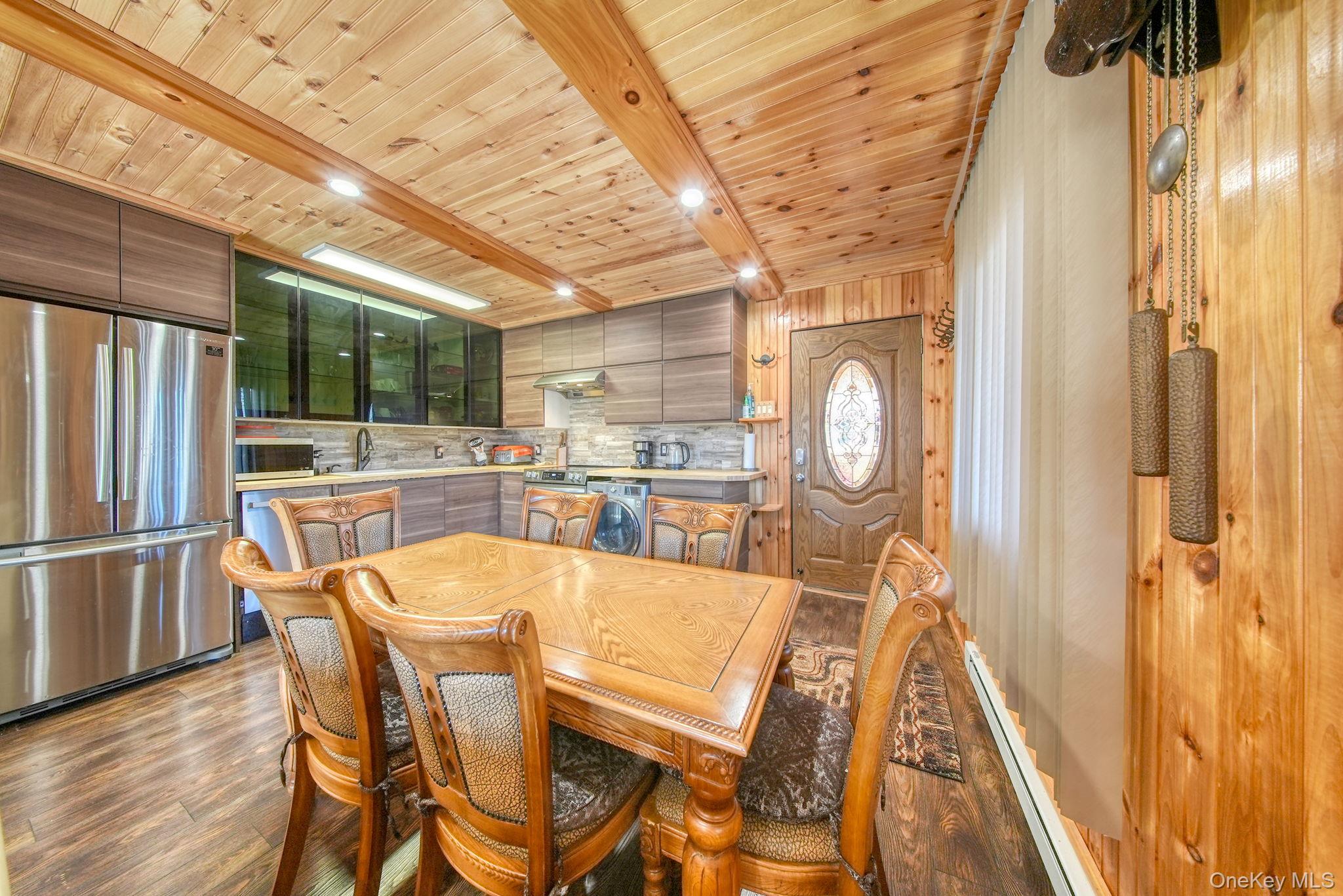 #10 photo, 6 Medallion Road, Kiamesha Lake , NY 12751