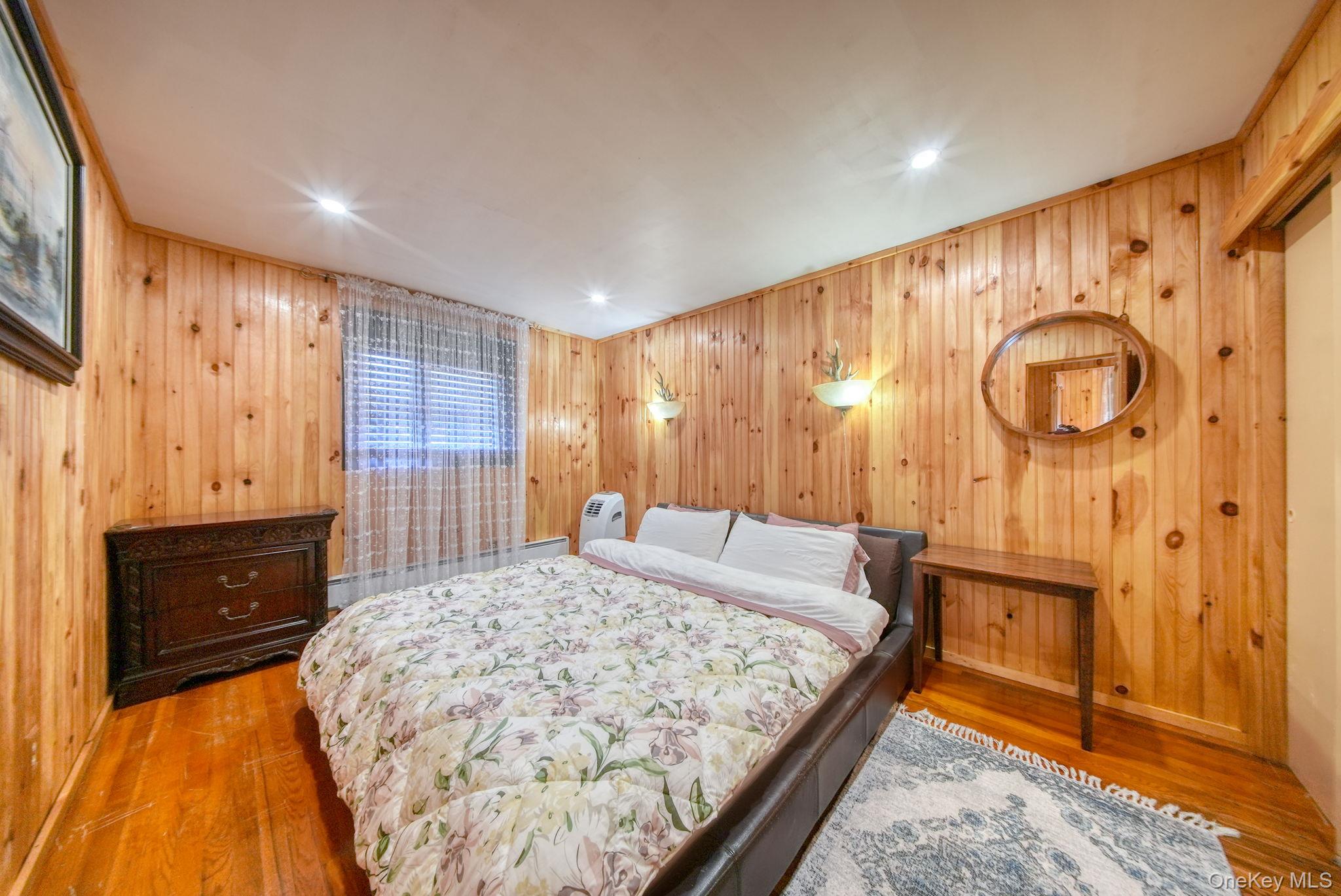 #17 photo, 6 Medallion Road, Kiamesha Lake , NY 12751